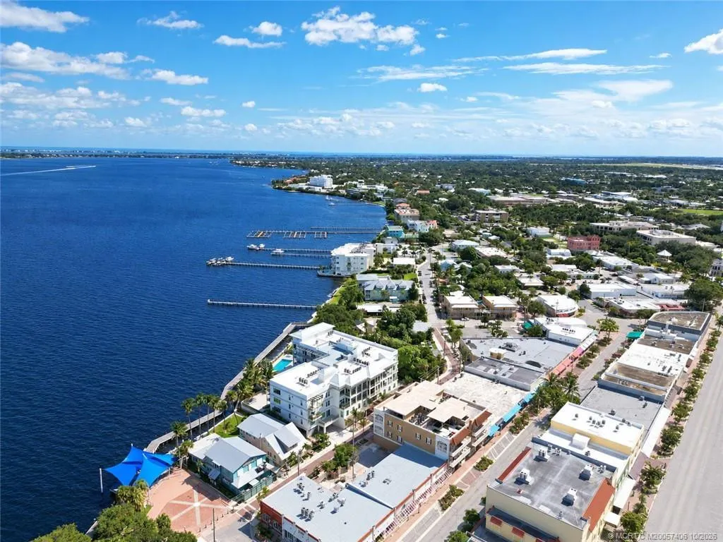 41 SW Seminole Street #Apt# 404