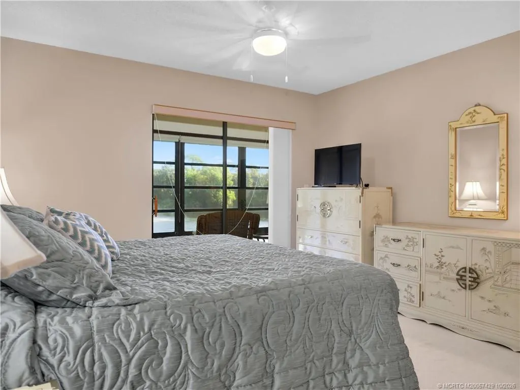 300 SW South River Drive #206