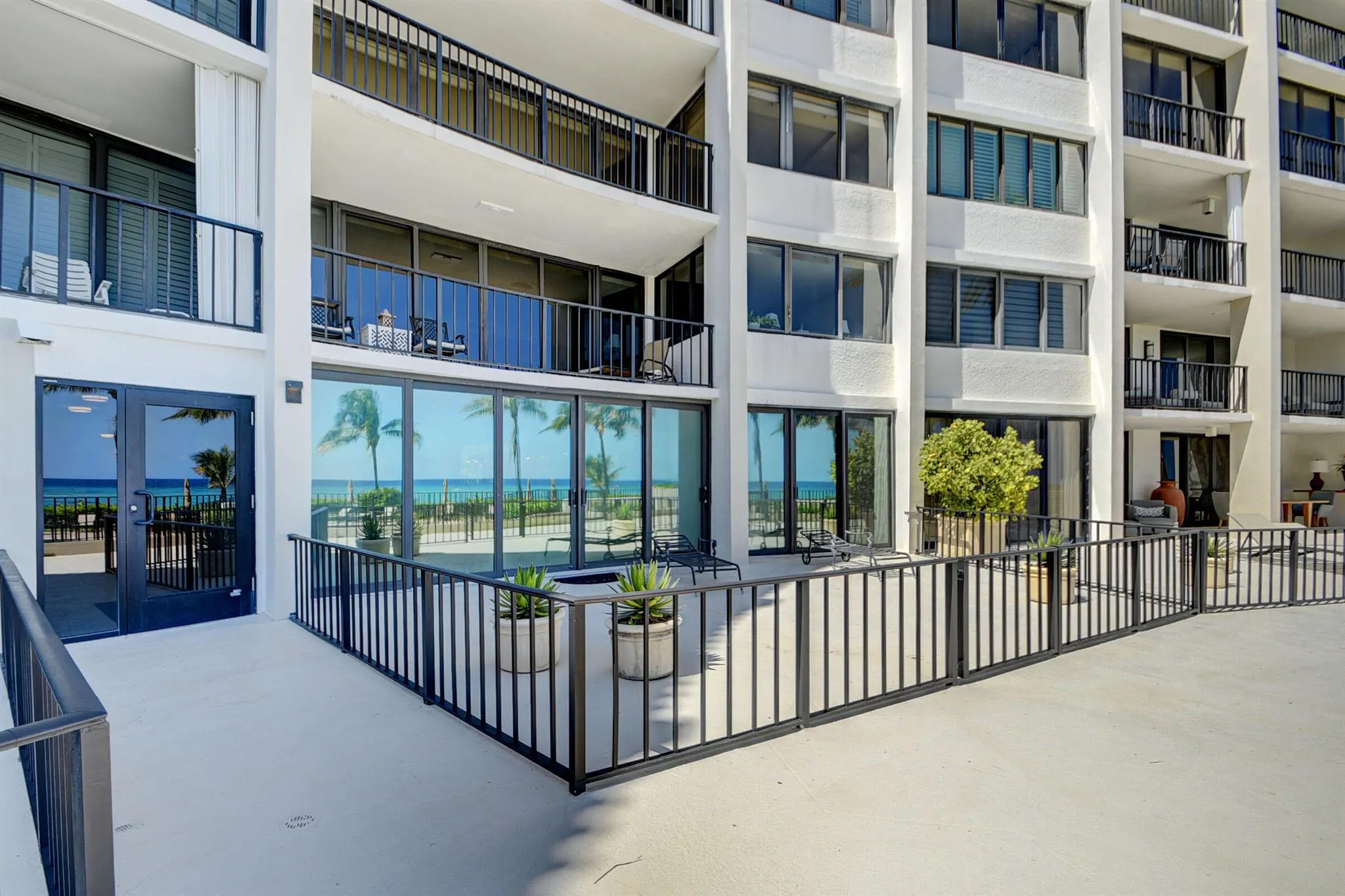 6885 N Ocean Boulevard, #1040
