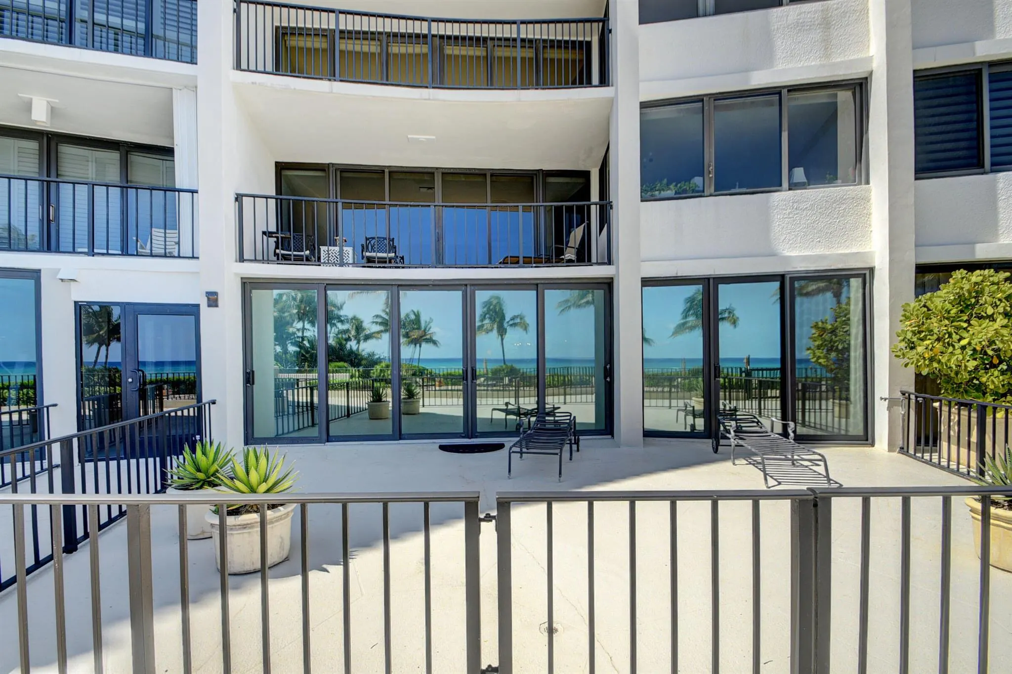 6885 N Ocean Boulevard, #1040