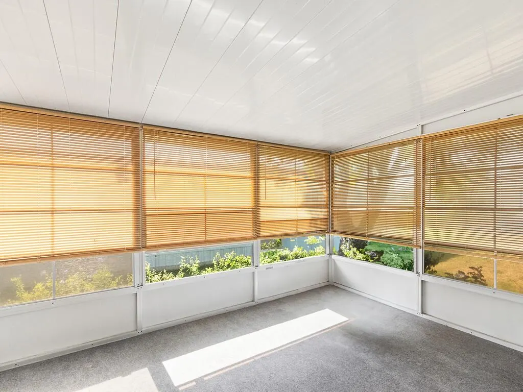 102 N Warner Drive