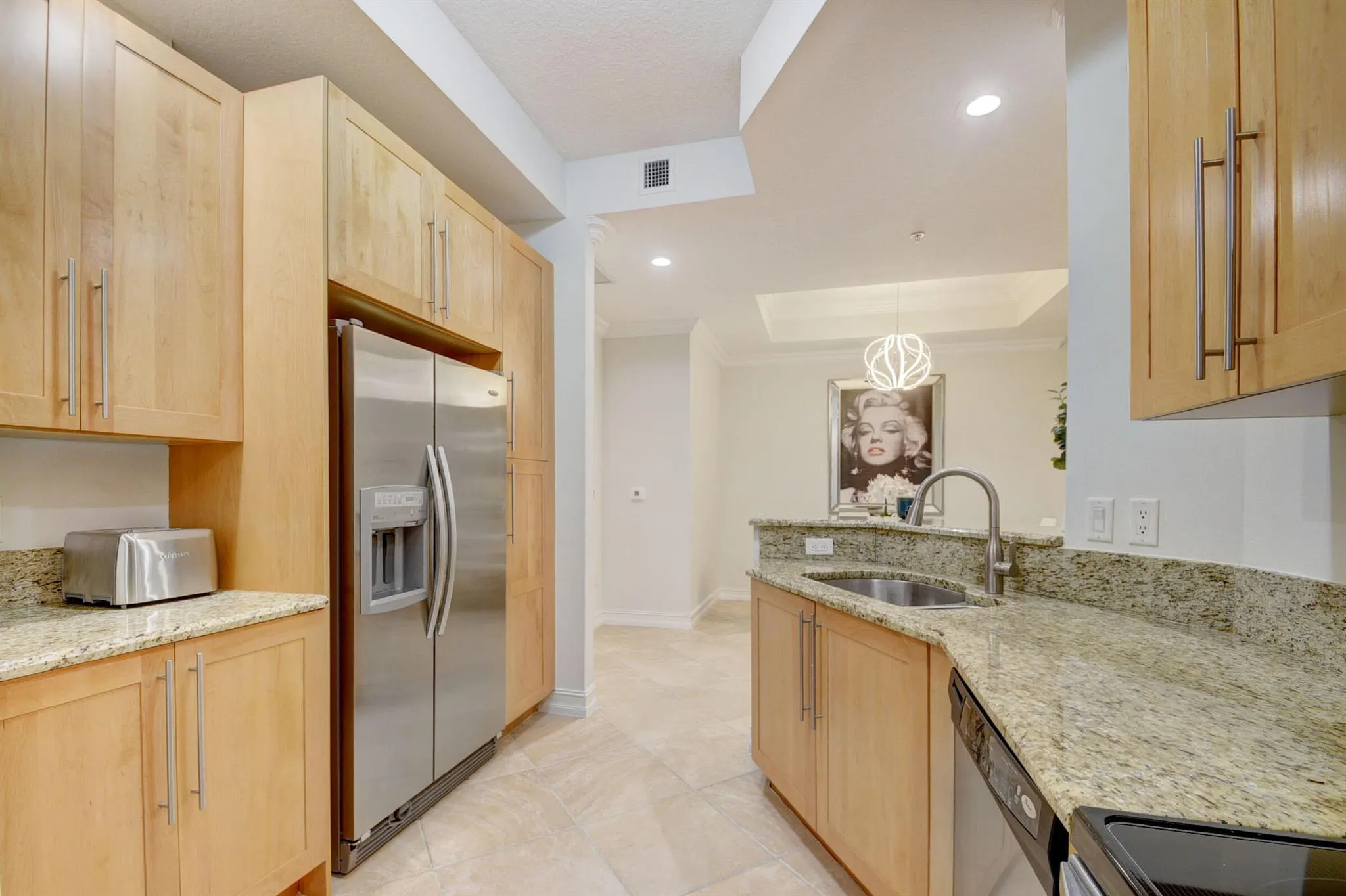 701 S Olive Avenue, #1506