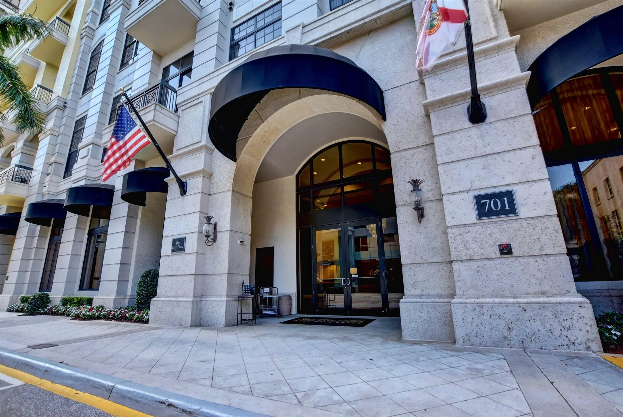 701 S Olive Avenue, #1506
