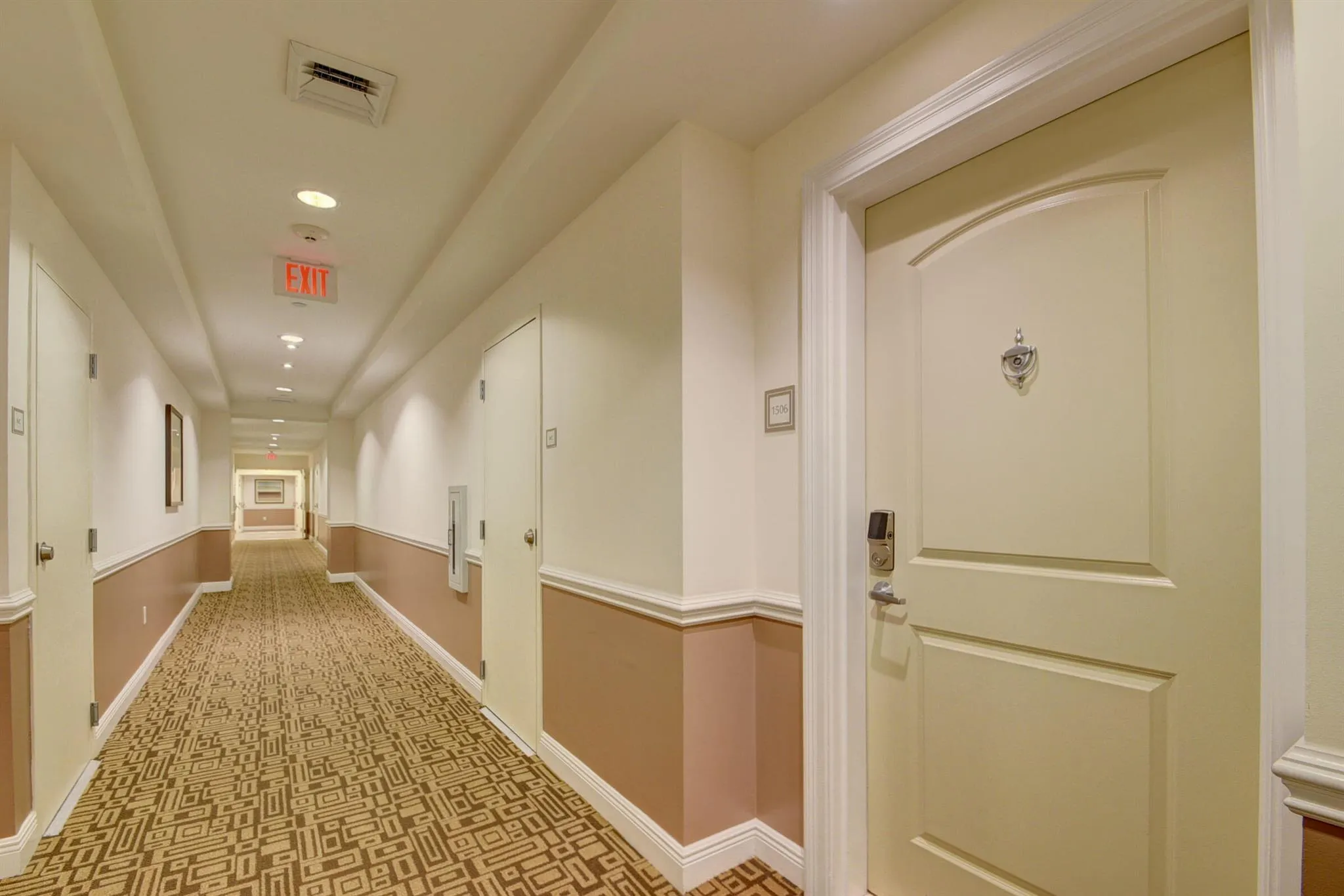 701 S Olive Avenue, #1506