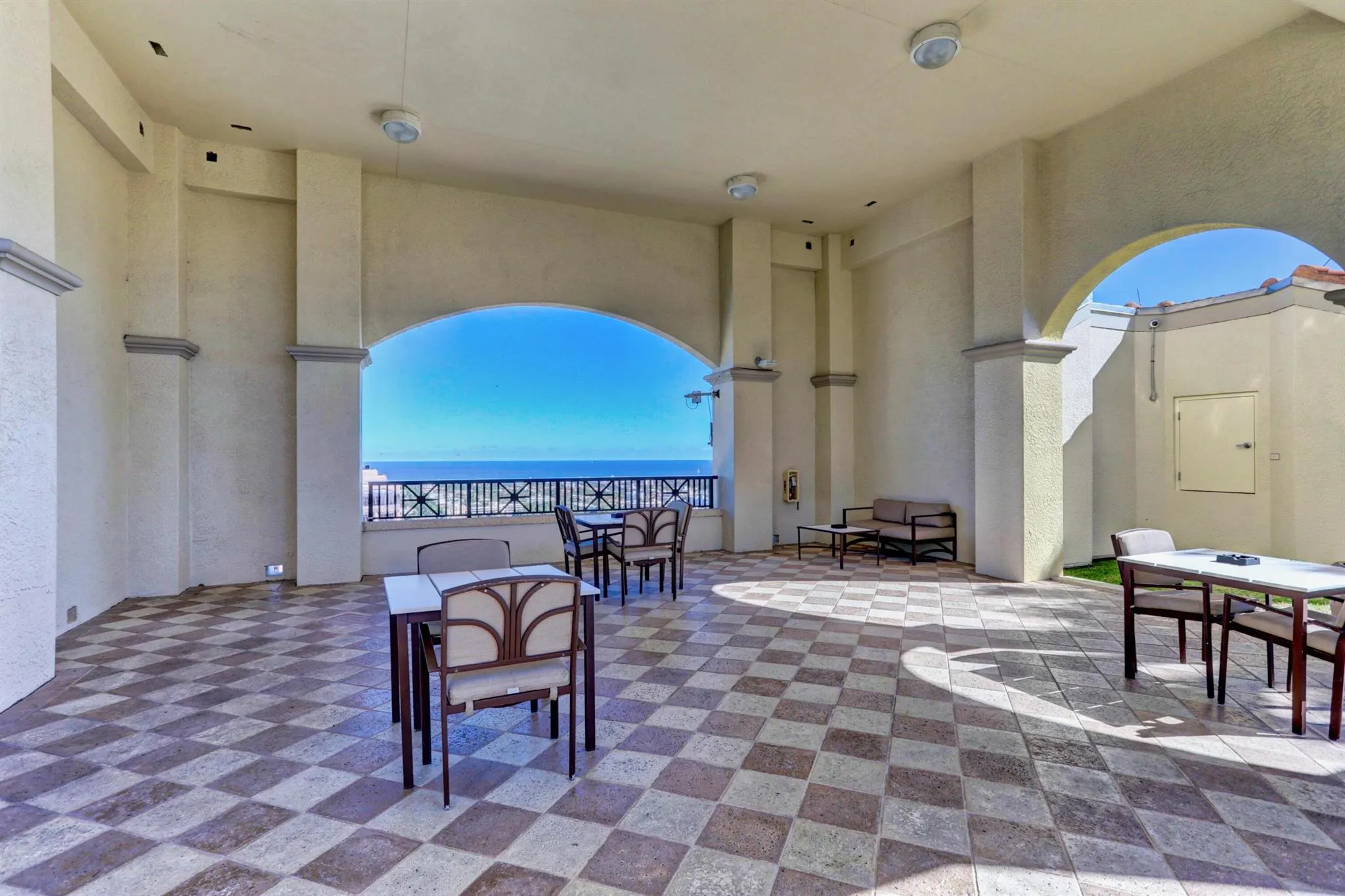 701 S Olive Avenue, #1506