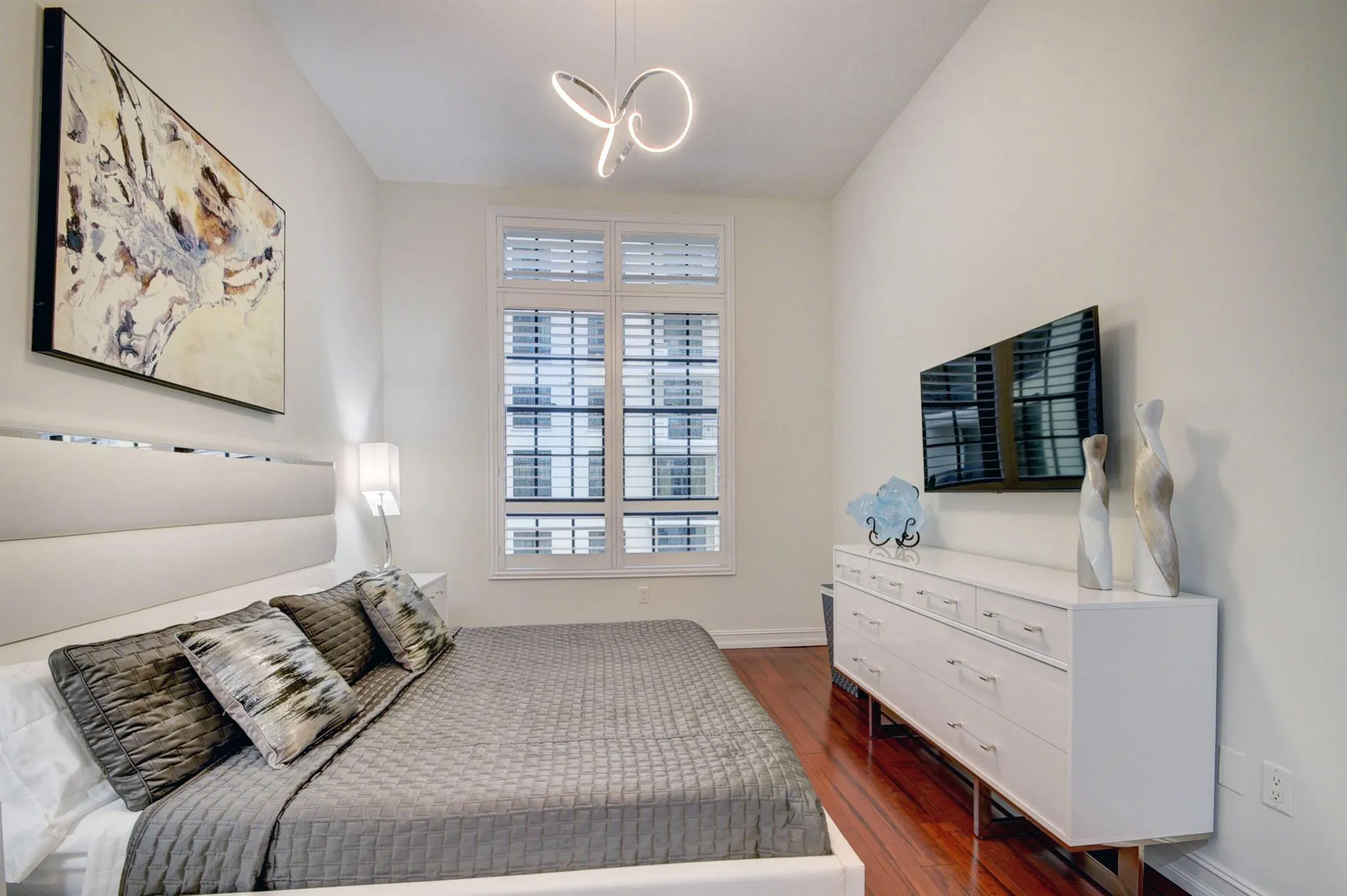 701 S Olive Avenue, #1506