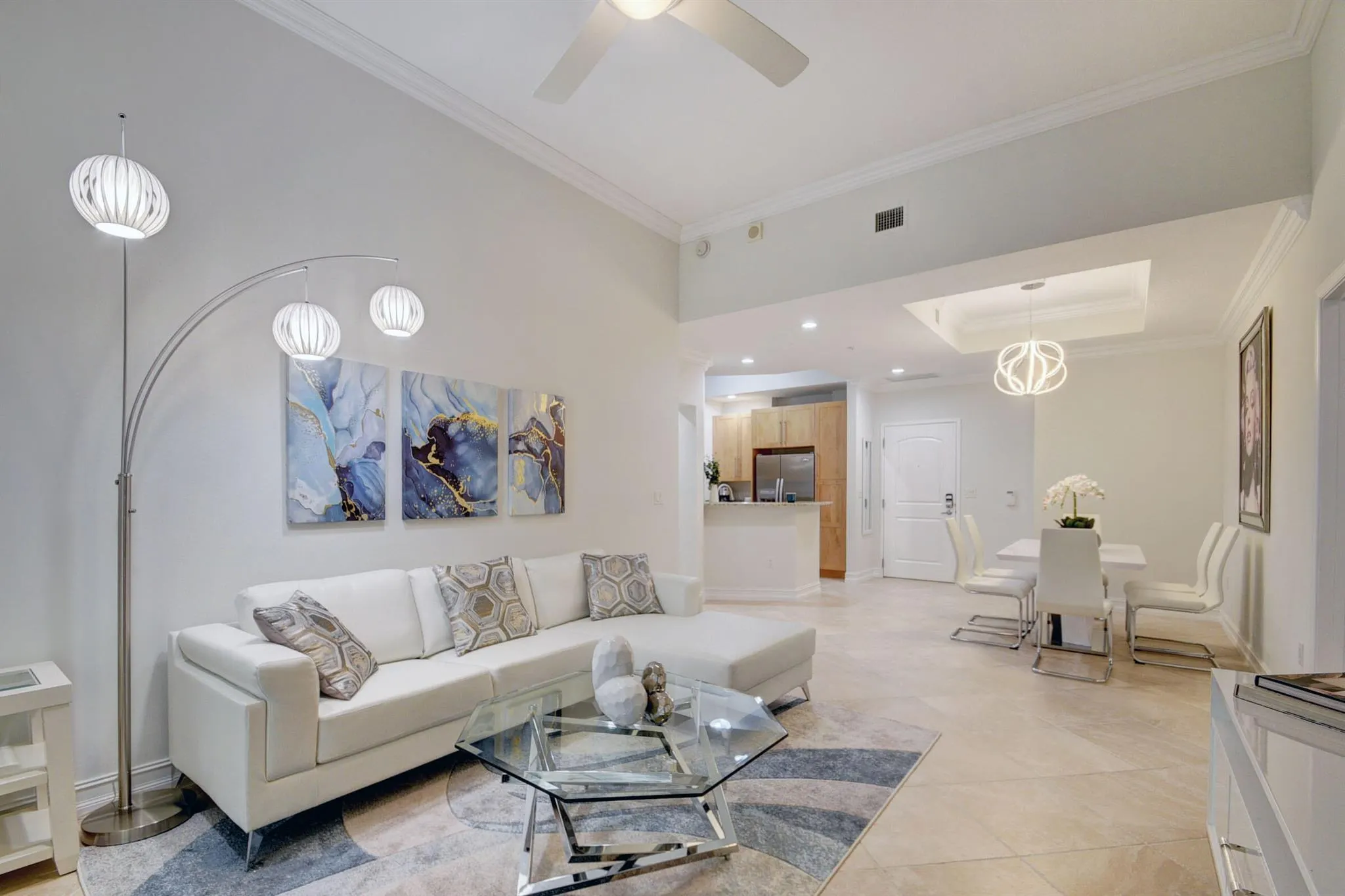 701 S Olive Avenue, #1506
