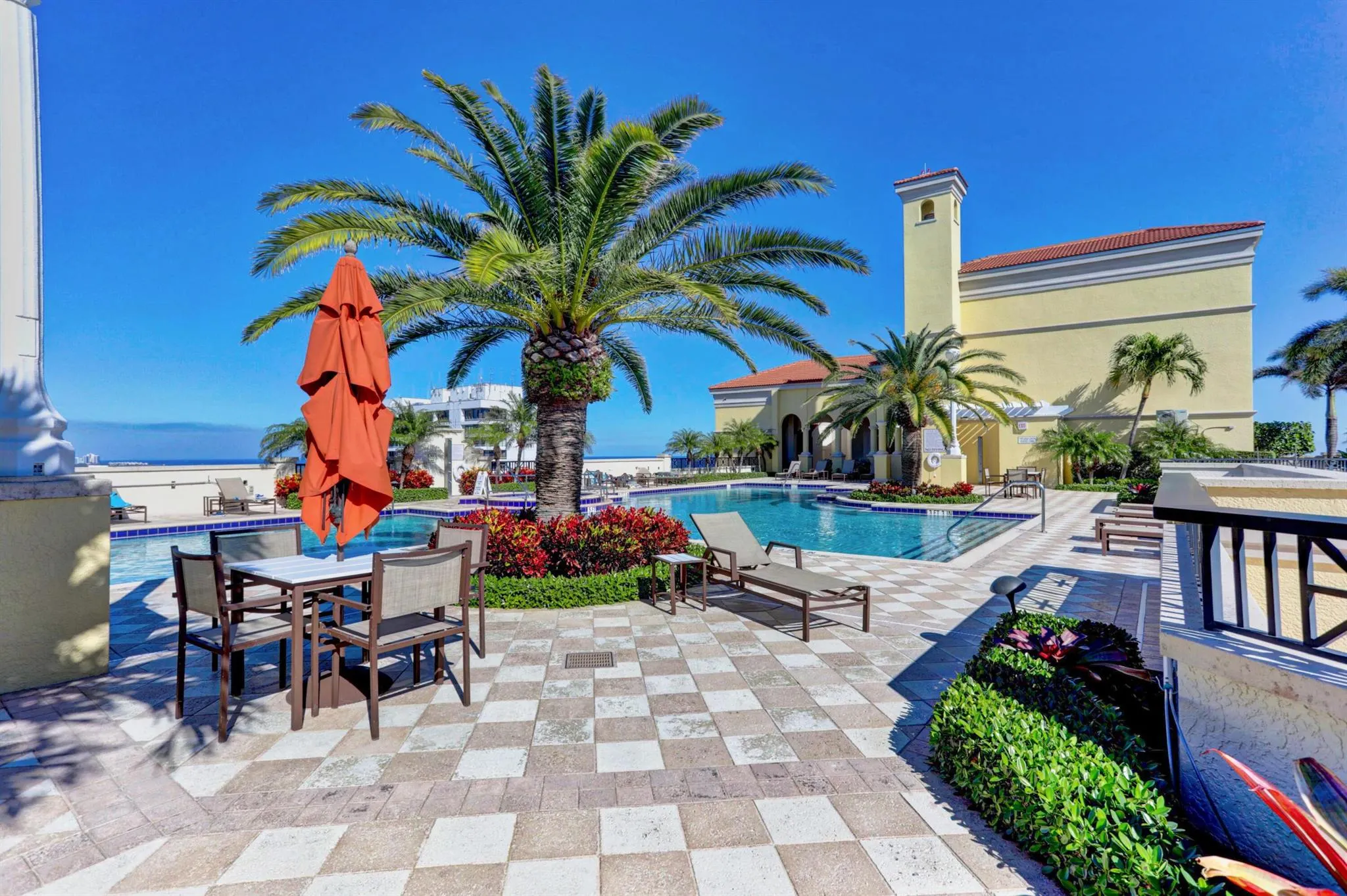 701 S Olive Avenue, #1506