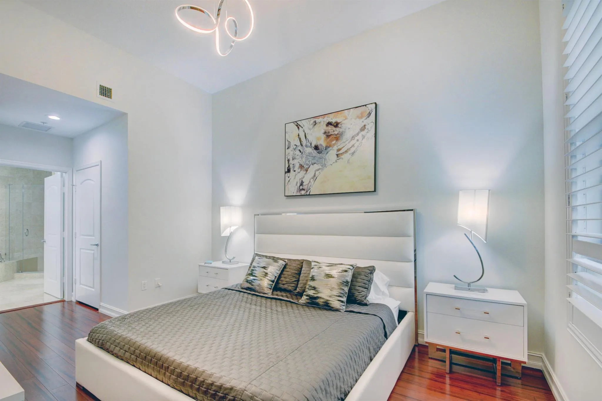701 S Olive Avenue, #1506