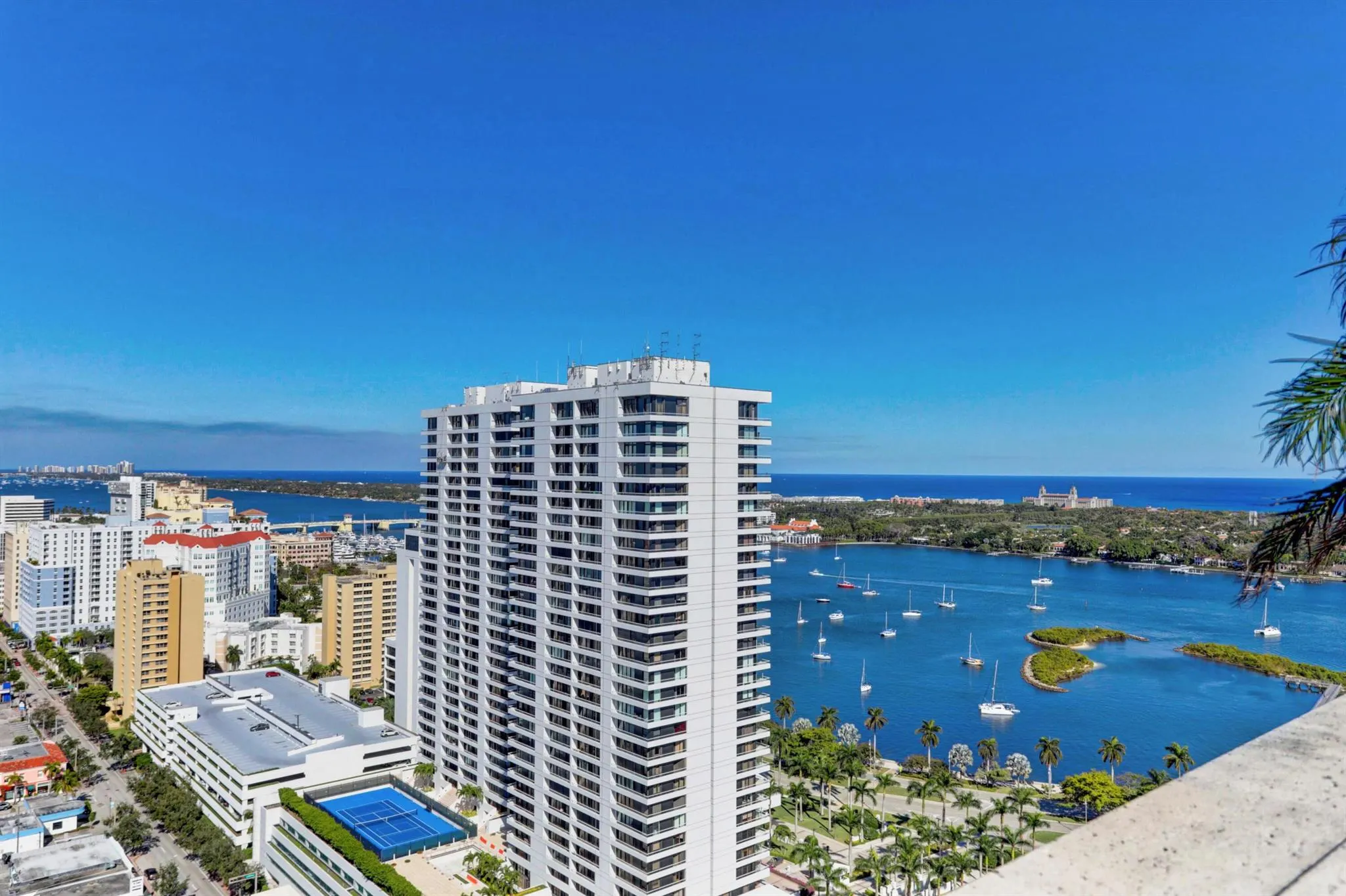 701 S Olive Avenue, #1506