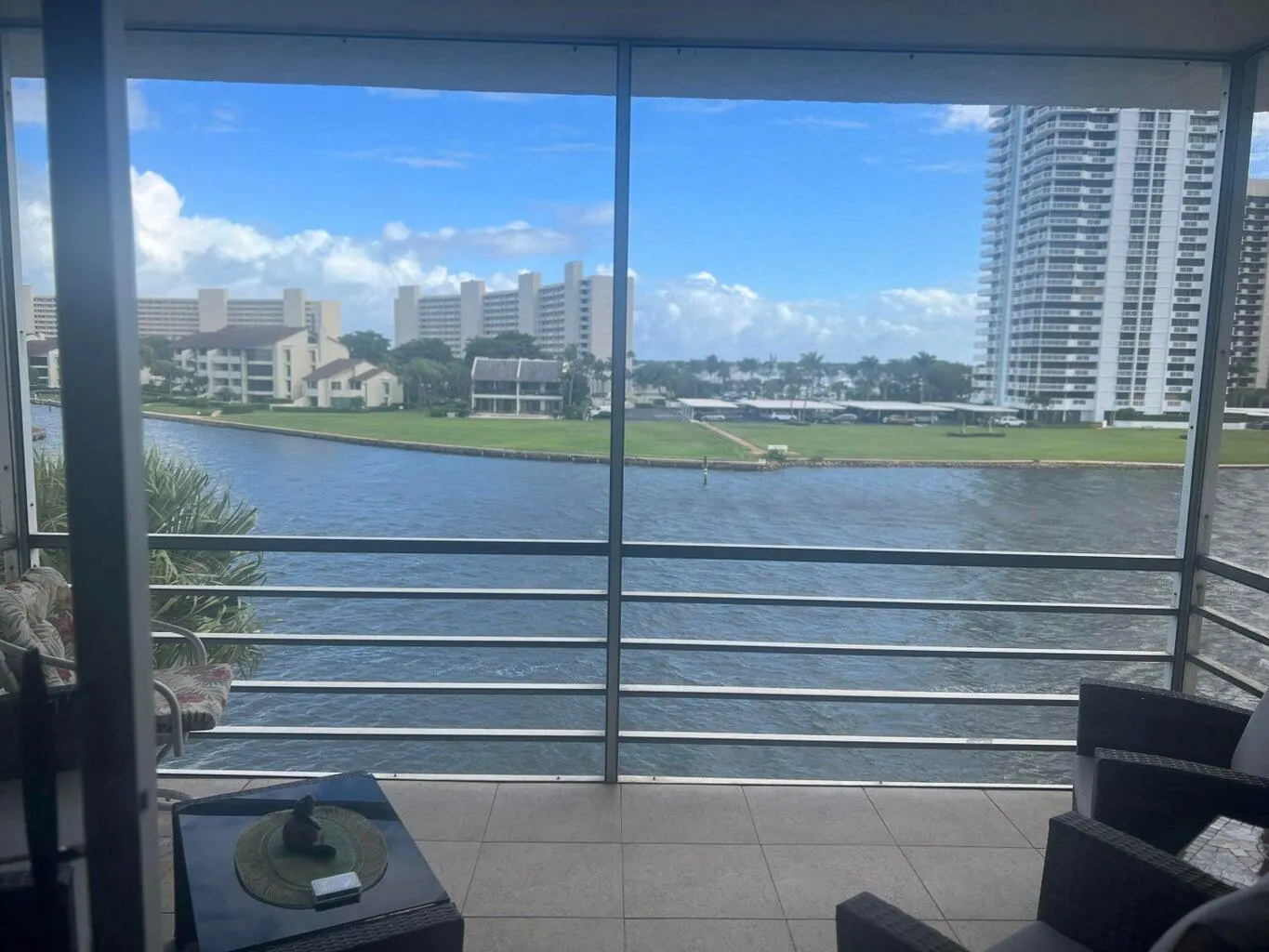 20 Yacht Club Drive, #405