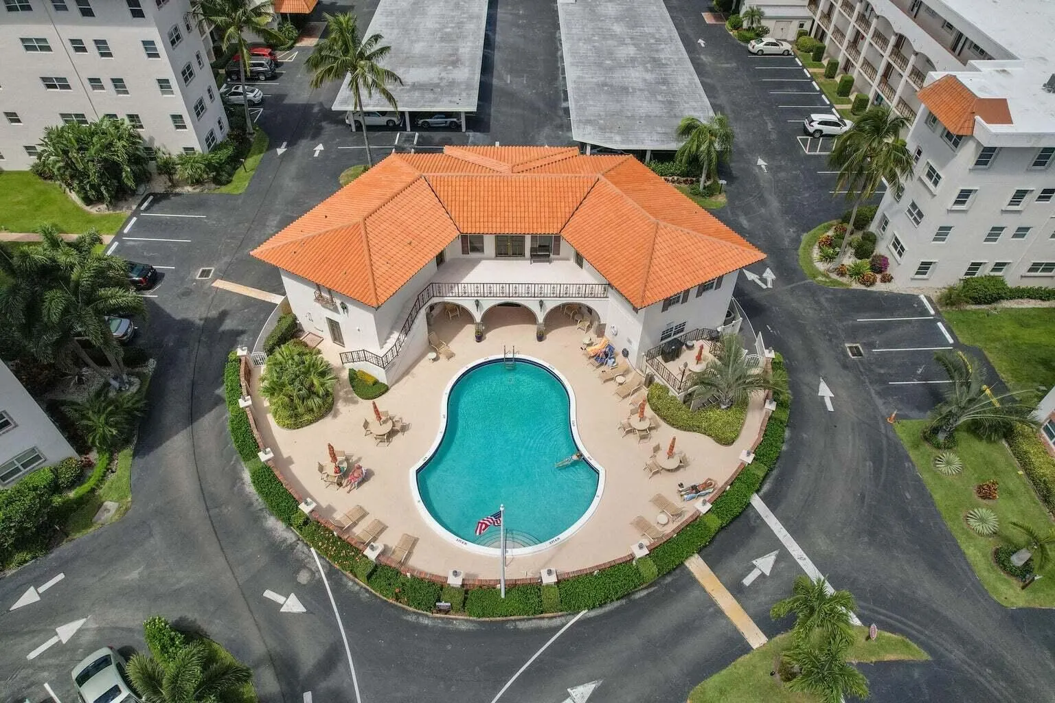 20 Yacht Club Drive, #405
