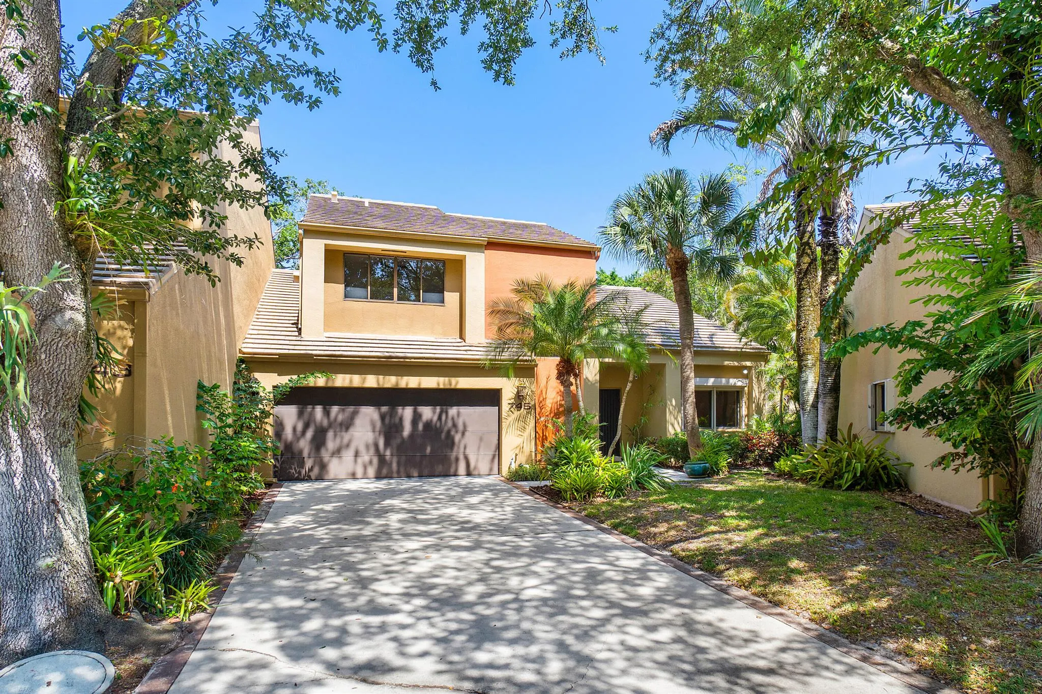 745 St Albans Drive