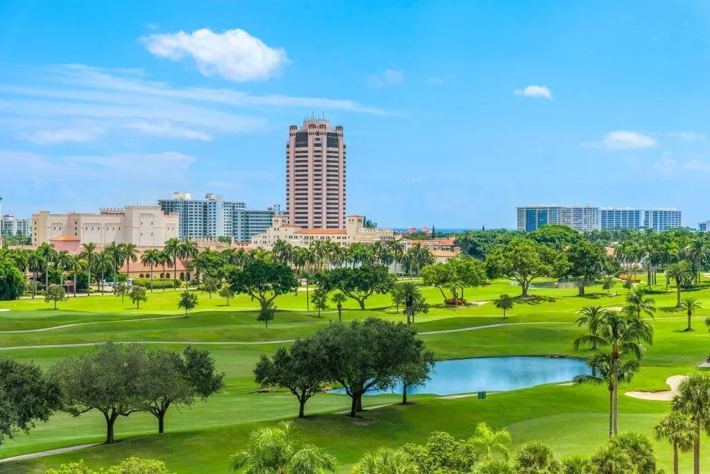 220 SE Mizner Boulevard, #401