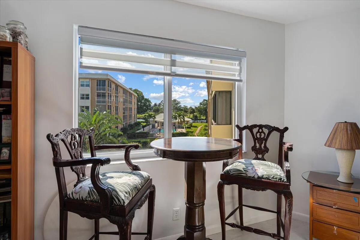 300 Golfview Road, #304