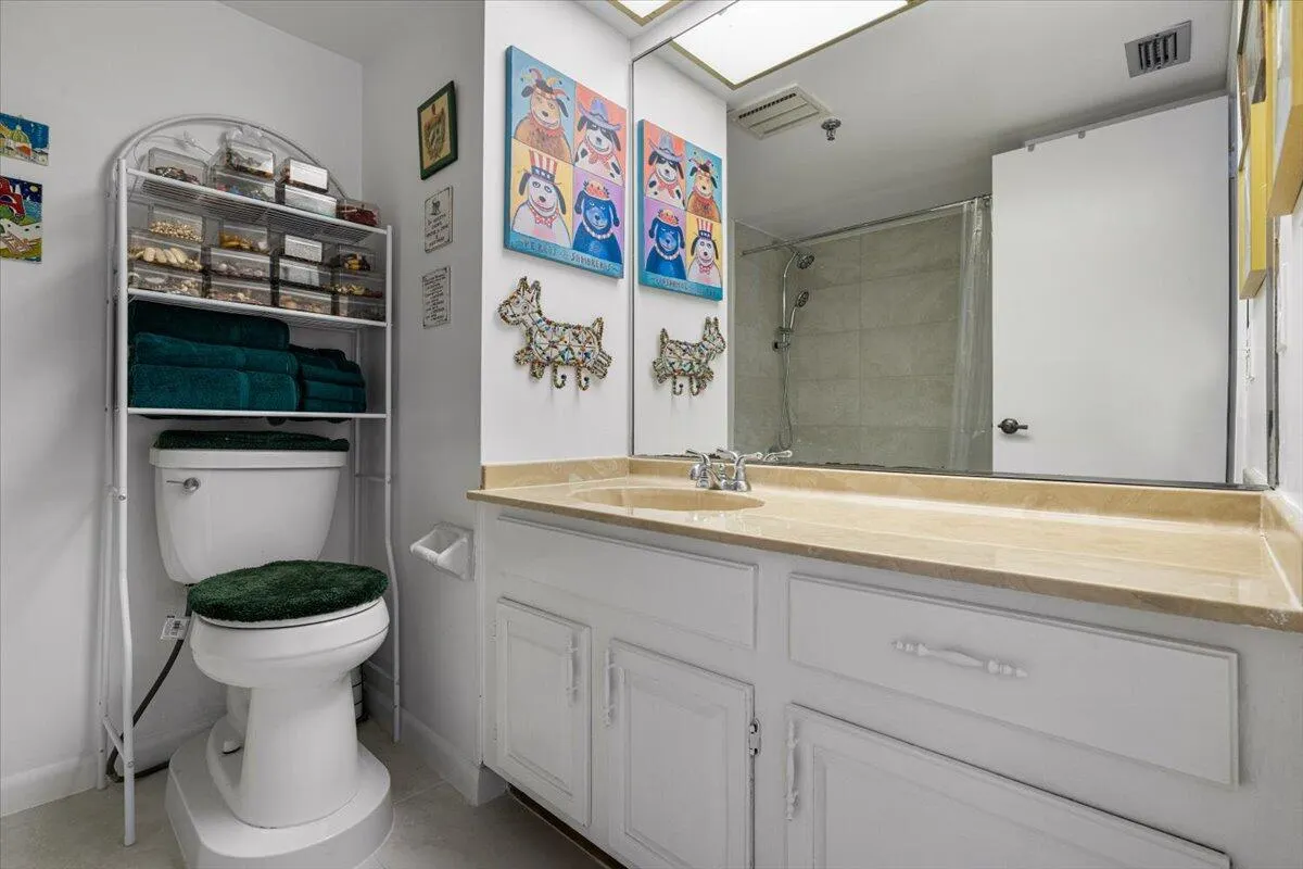 300 Golfview Road, #304
