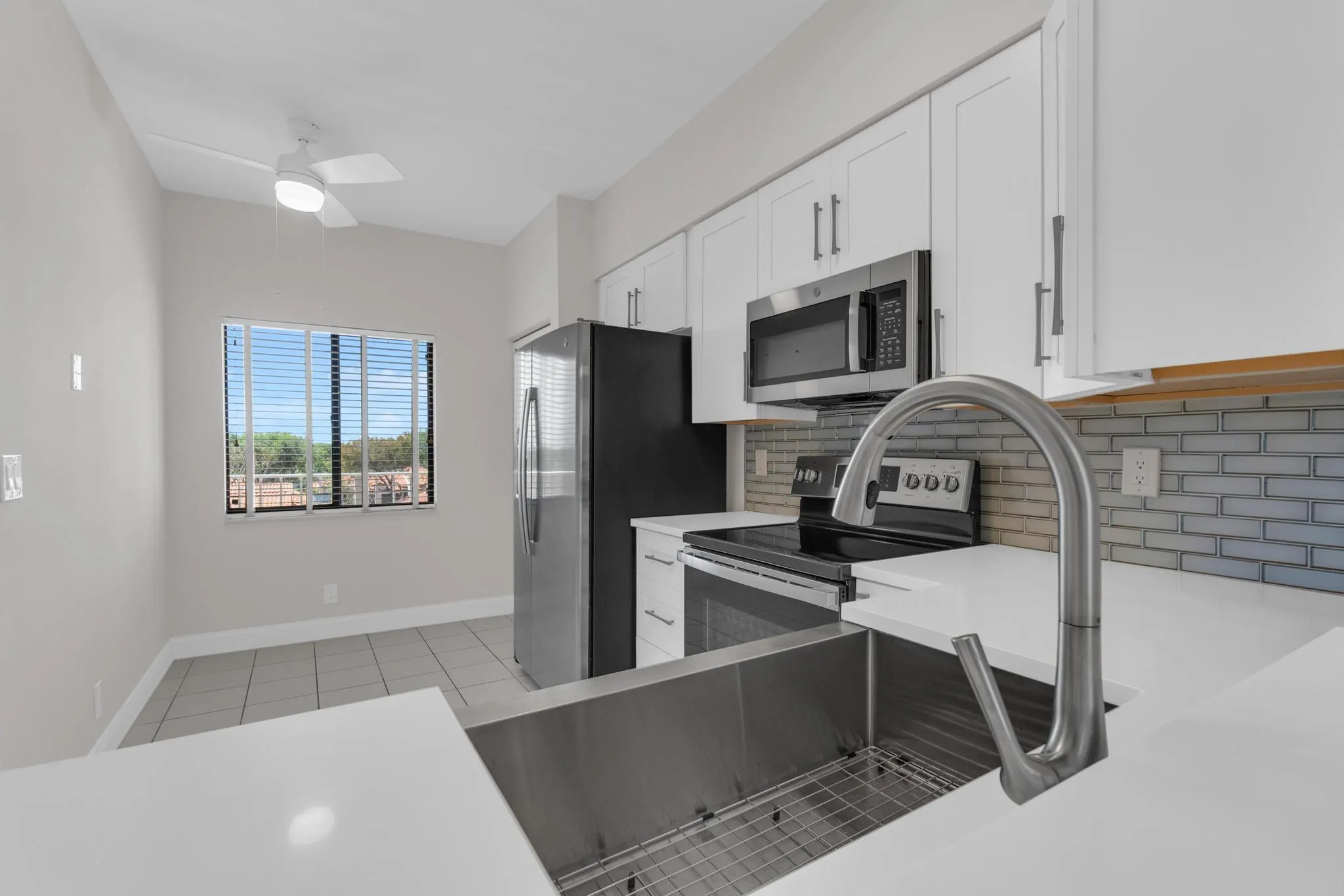6241 Pointe Regal 402 Circle, #402