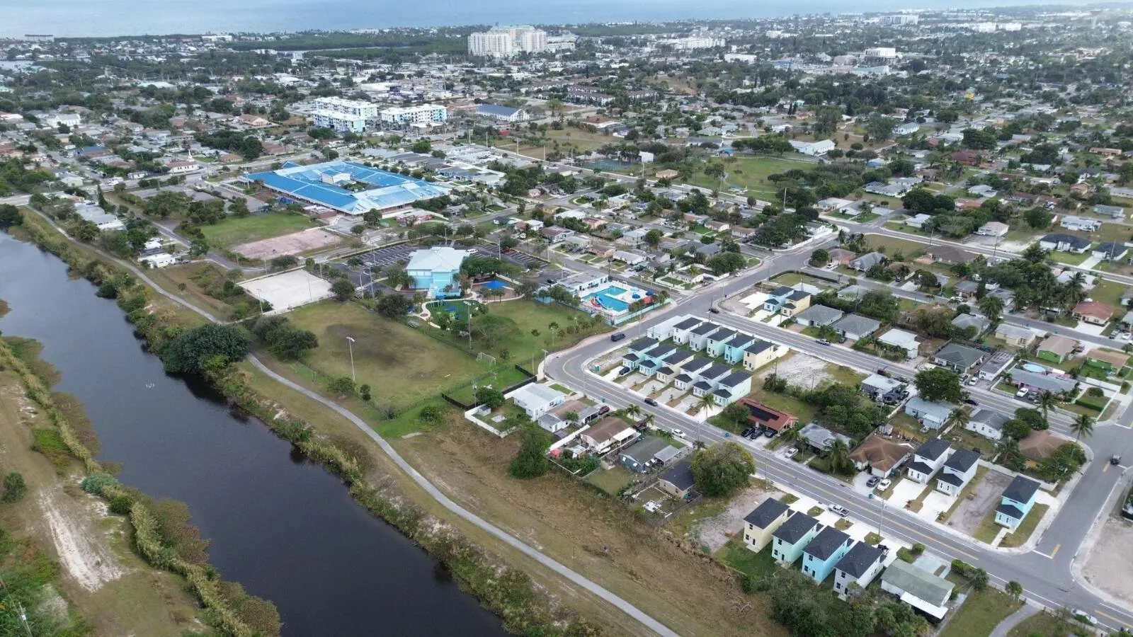 411 NW 12th Avenue