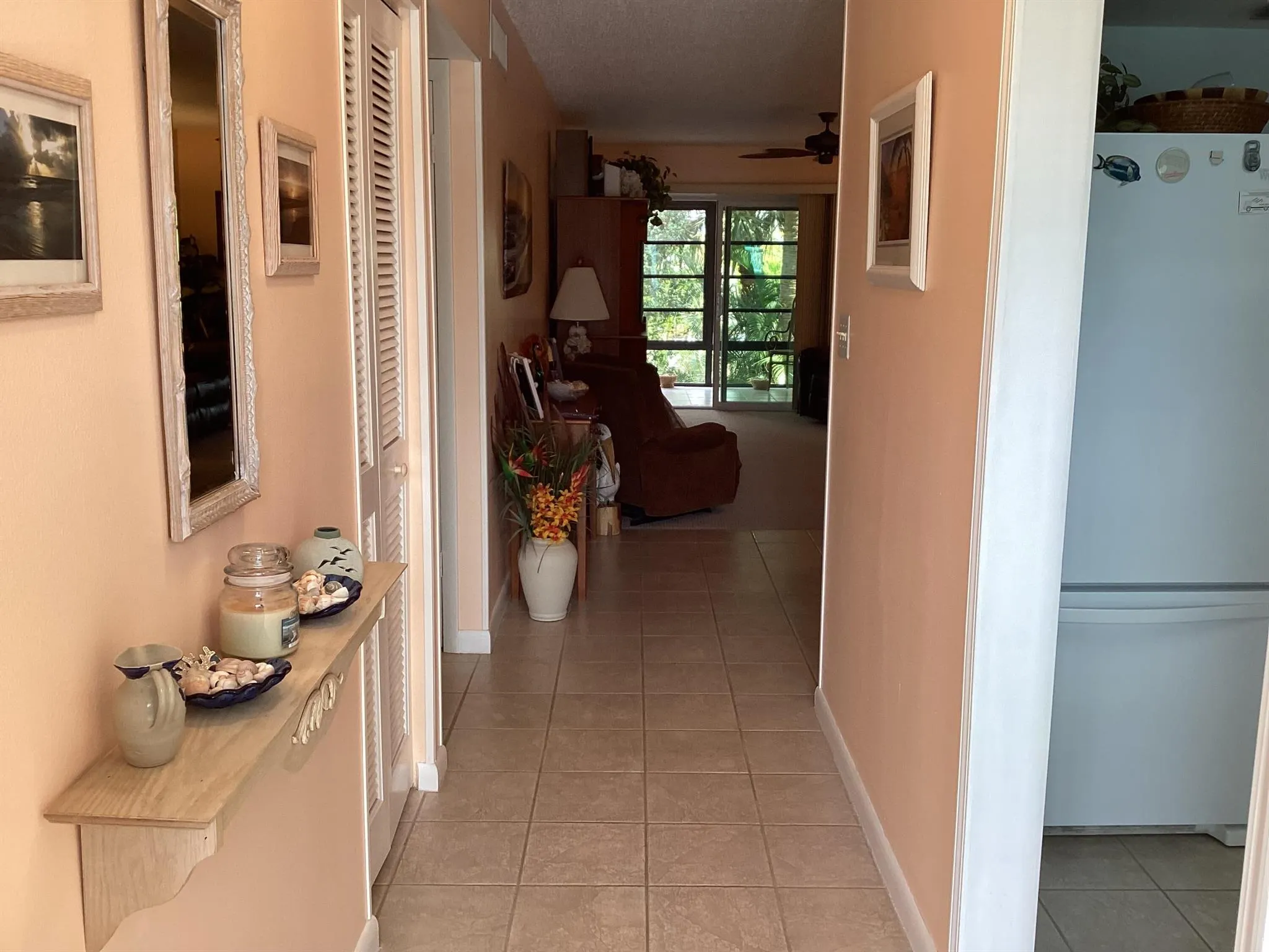1245 N Carlton Court, #206