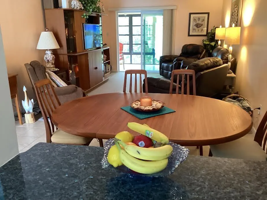 1245 N Carlton Court, #206