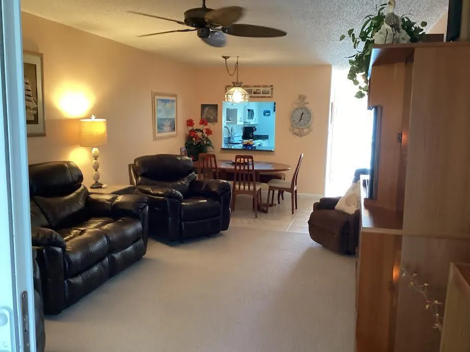 1245 N Carlton Court, #206
