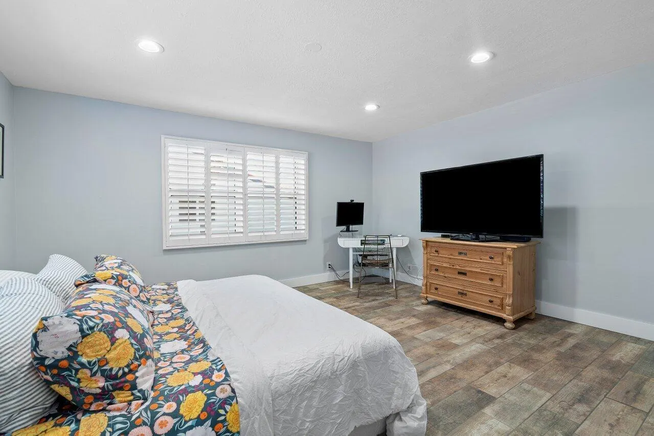 4316 S Ocean Boulevard, #2s