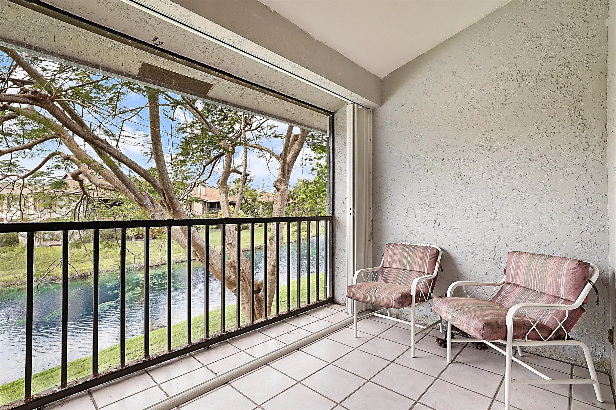 705 Harbour Pointe Way, #705