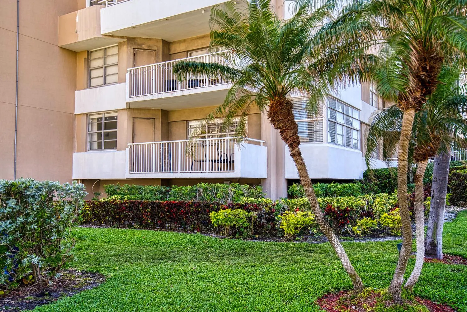 1985 S Ocean Drive, #Lp