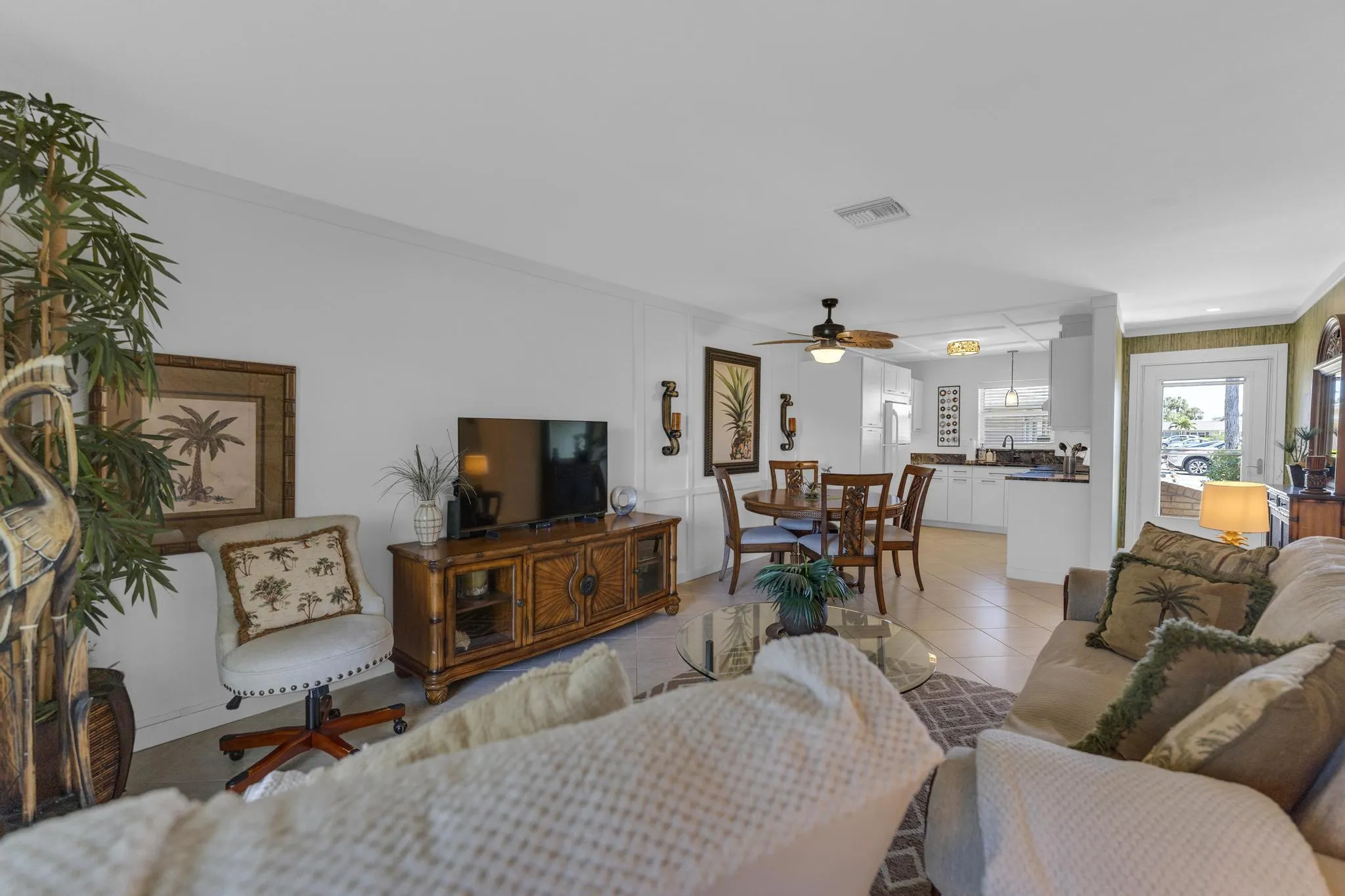 2533 Dudley Drive W, #E