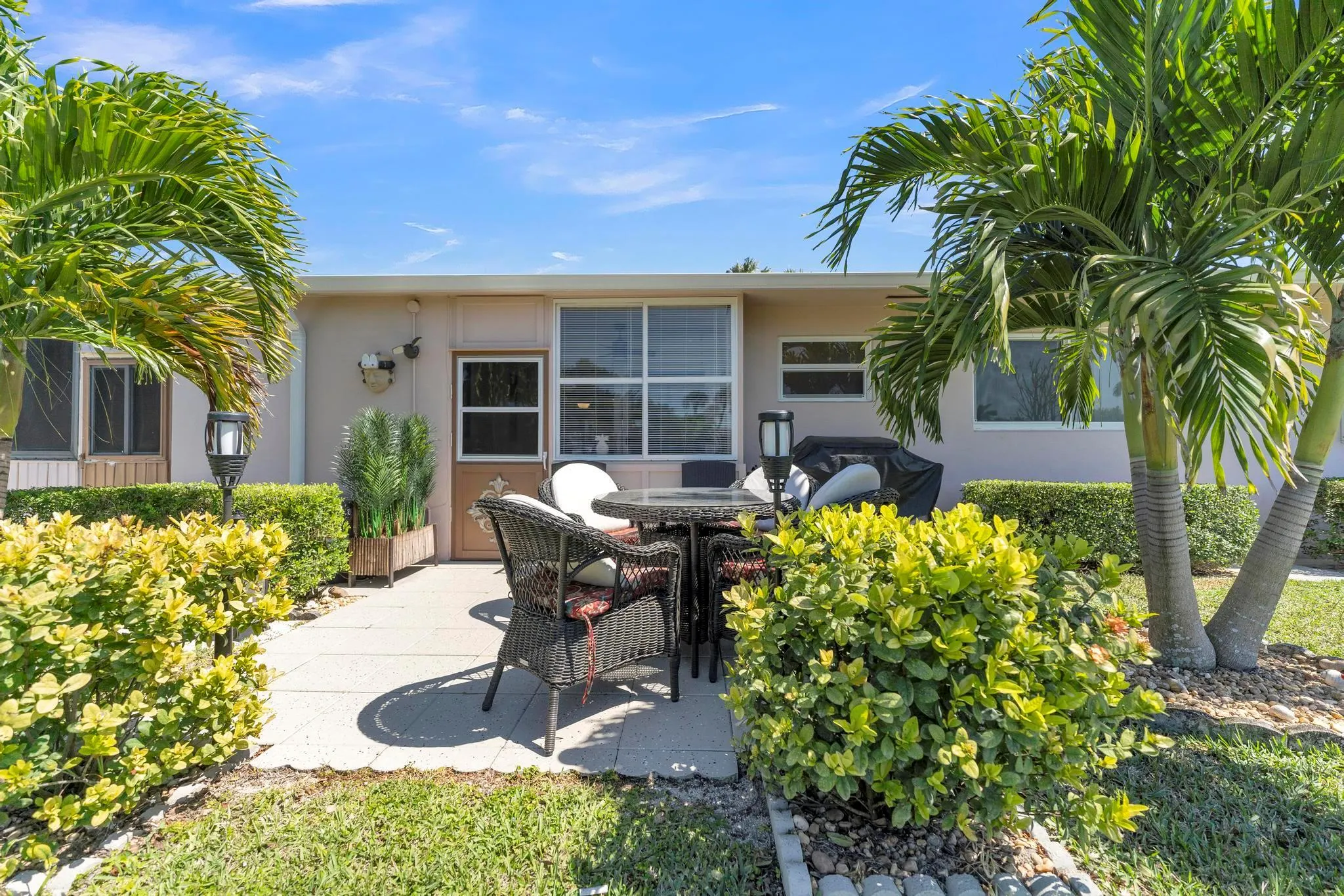 2533 Dudley Drive W, #E