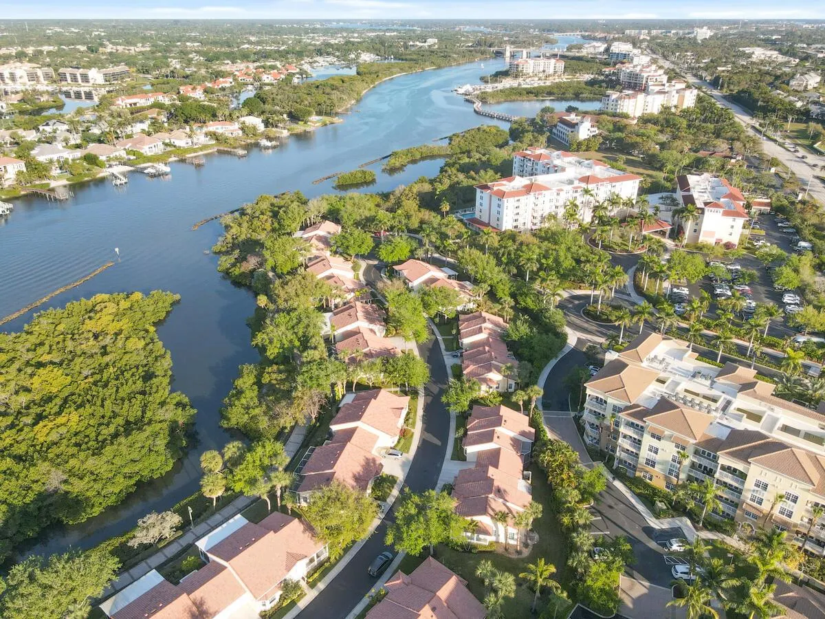 138 Mangrove Bay Way