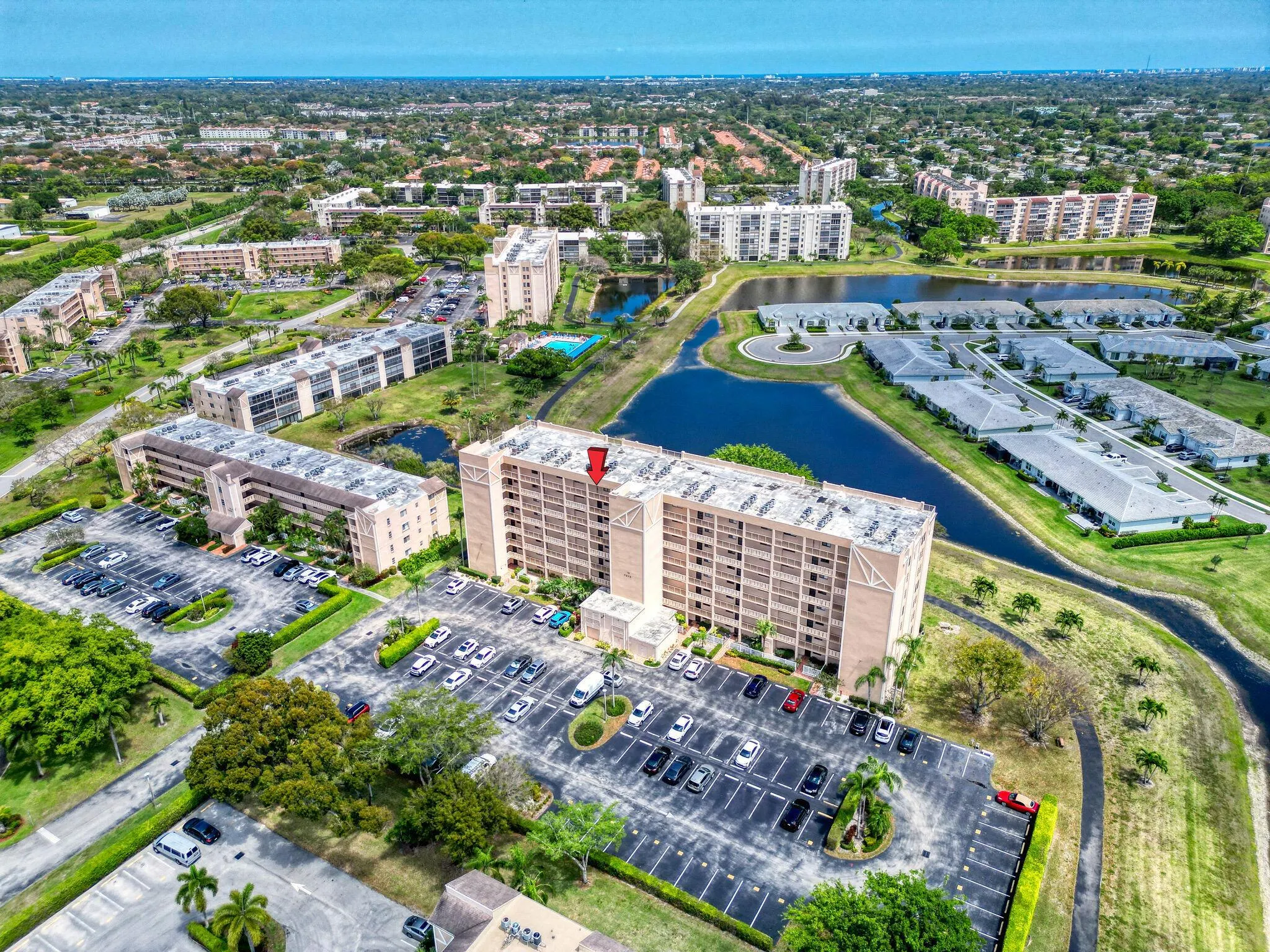 7076 Huntington Lane, #803