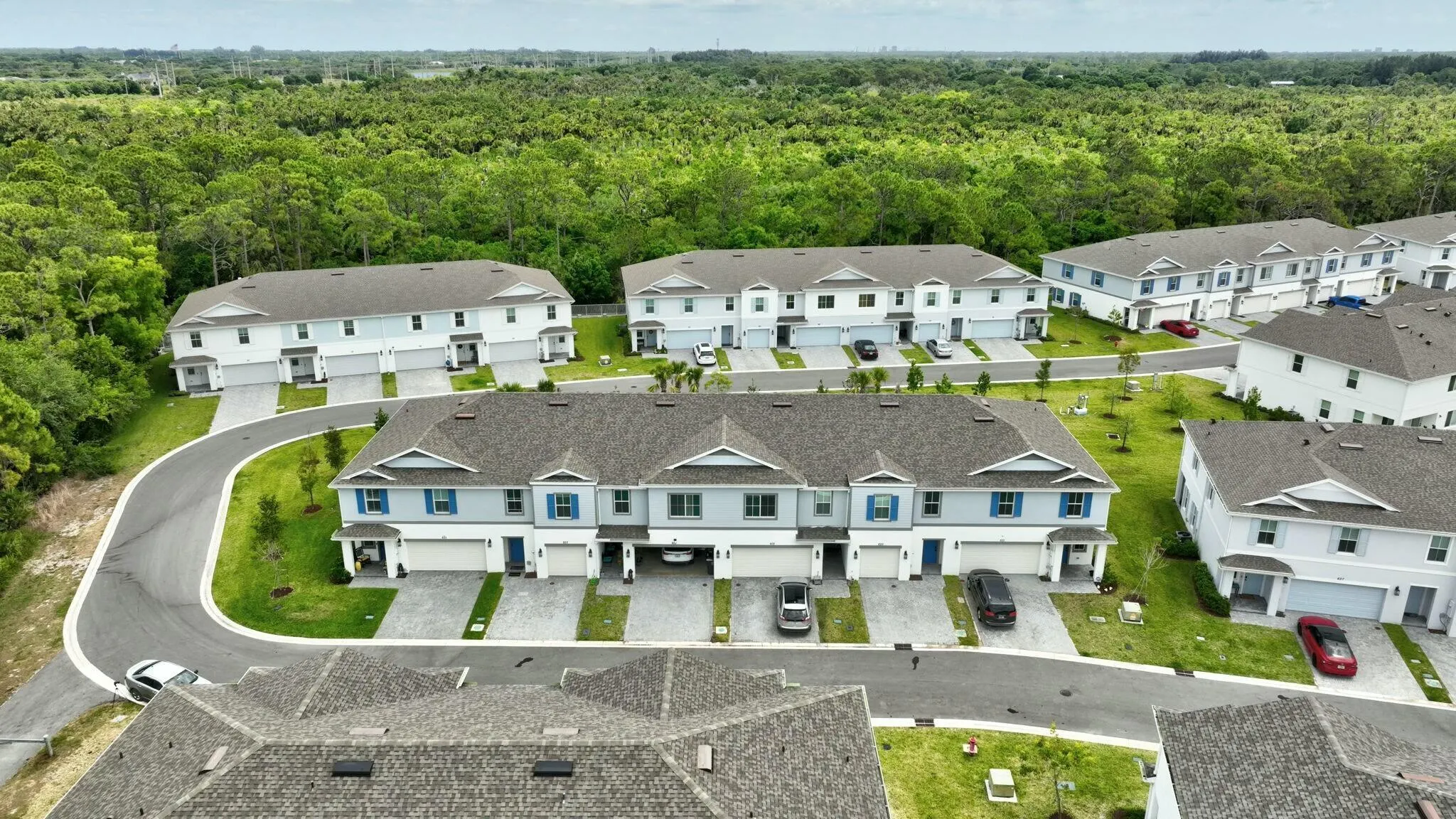 601 NE Waters Edge Lane, #2101