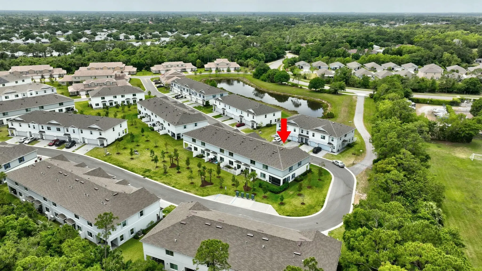 601 NE Waters Edge Lane, #2101