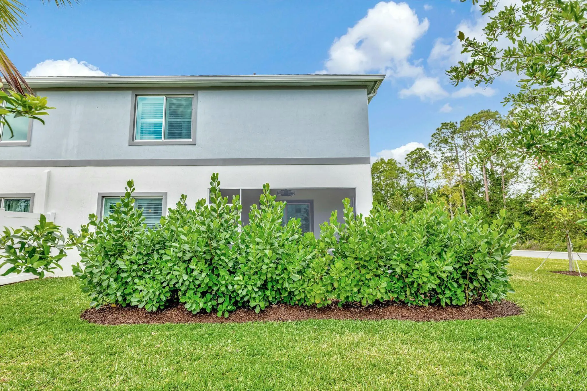 601 NE Waters Edge Lane, #2101