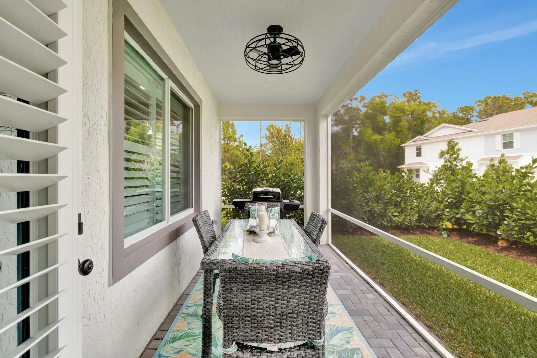601 NE Waters Edge Lane, #2101