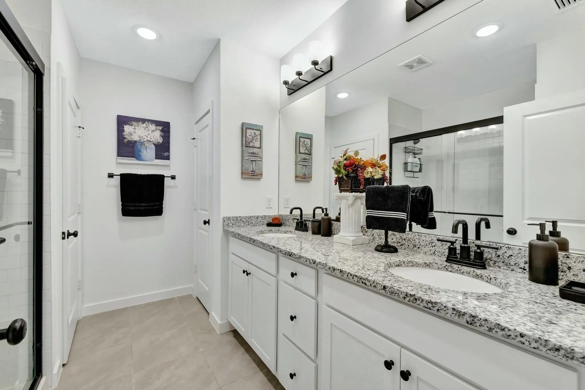 601 NE Waters Edge Lane, #2101