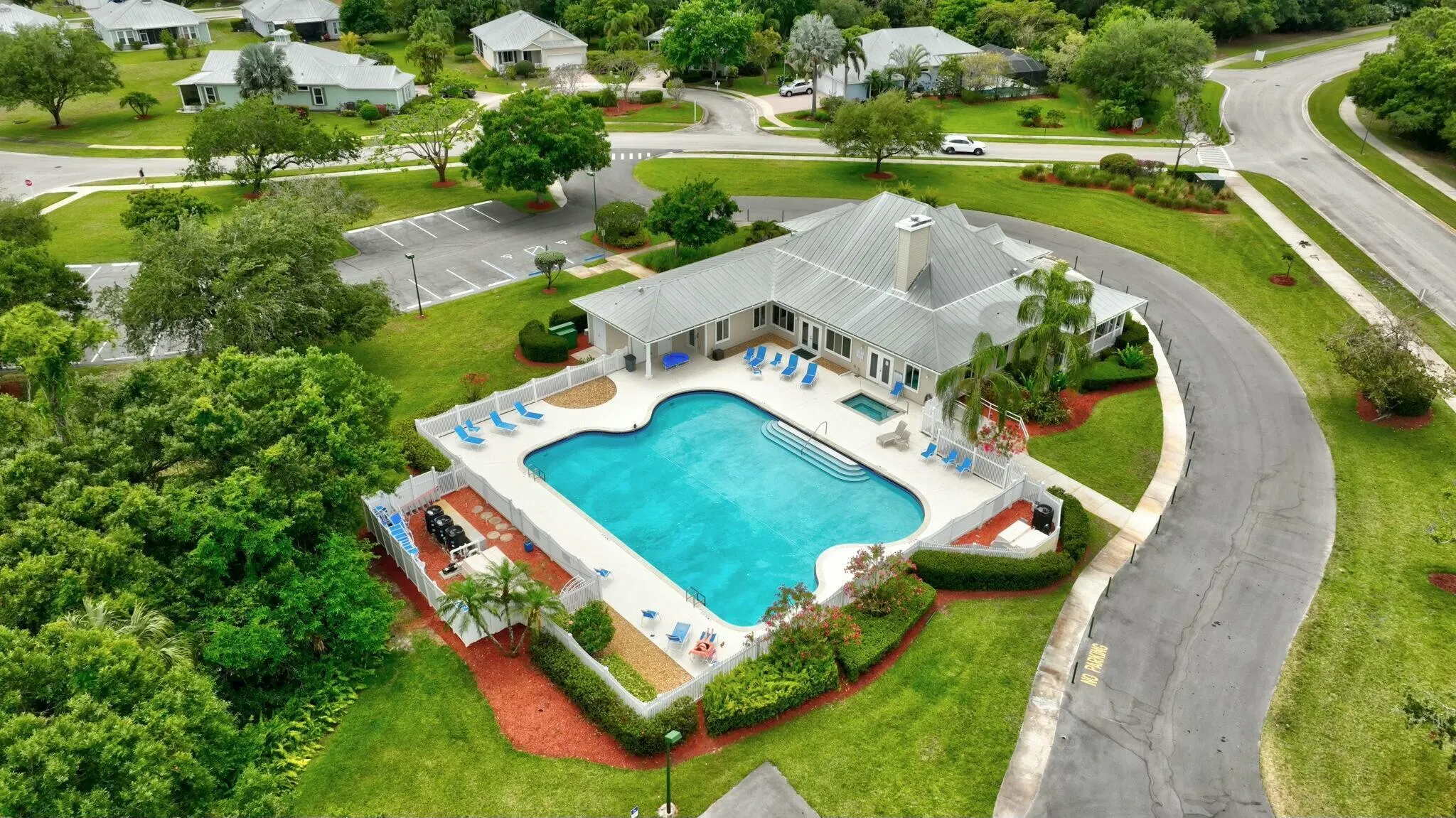 601 NE Waters Edge Lane, #2101