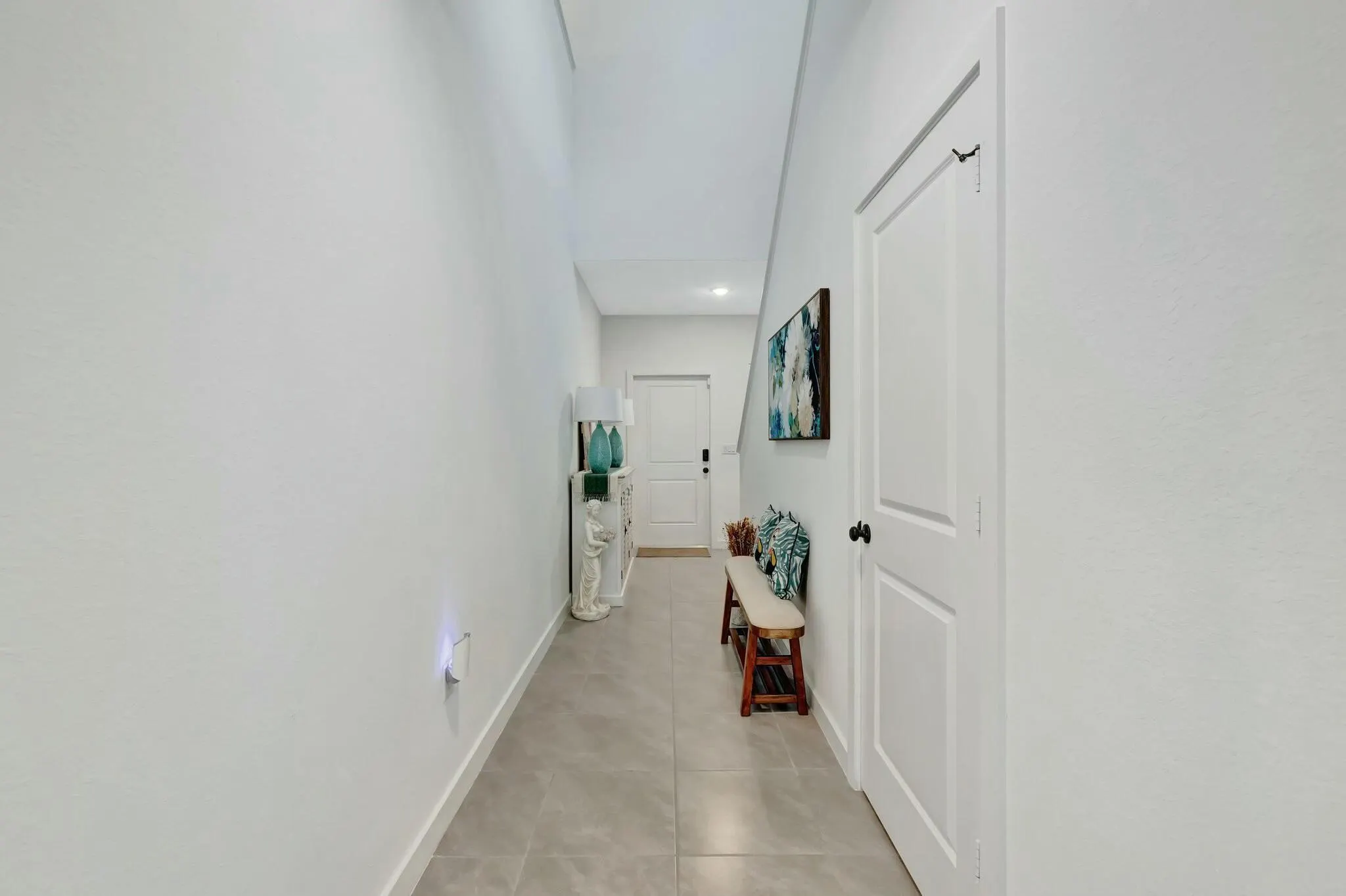 601 NE Waters Edge Lane, #2101