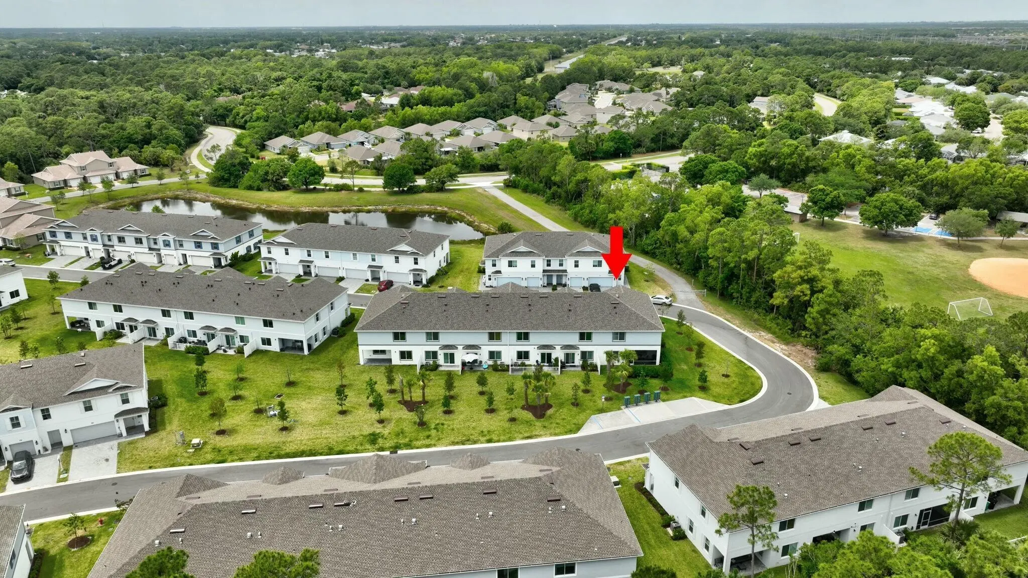 601 NE Waters Edge Lane, #2101