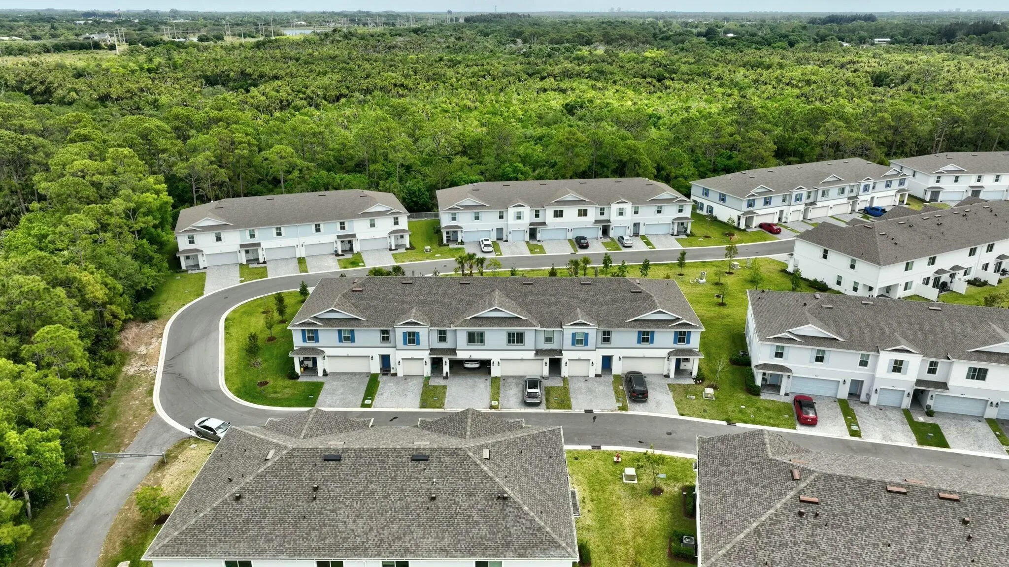 601 NE Waters Edge Lane, #2101