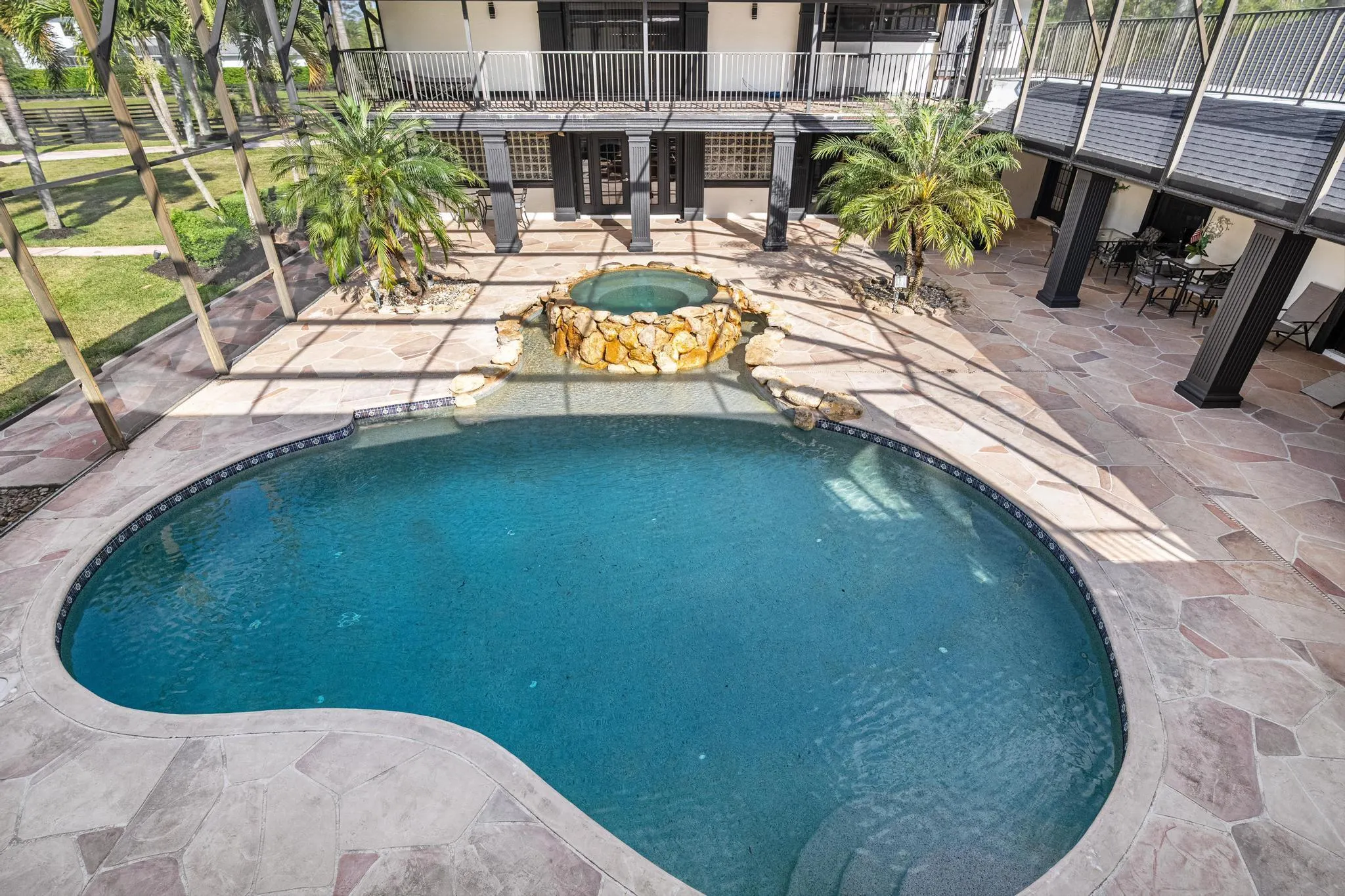 6186 Duckweed Road