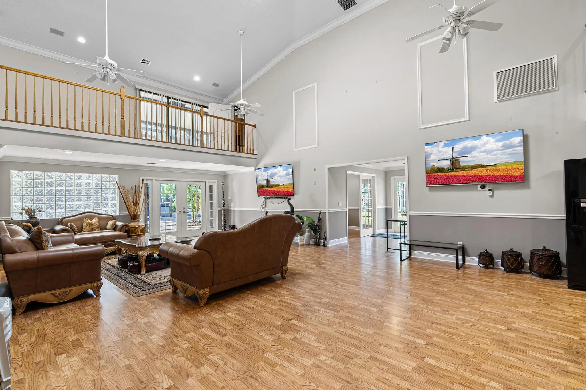 6186 Duckweed Road