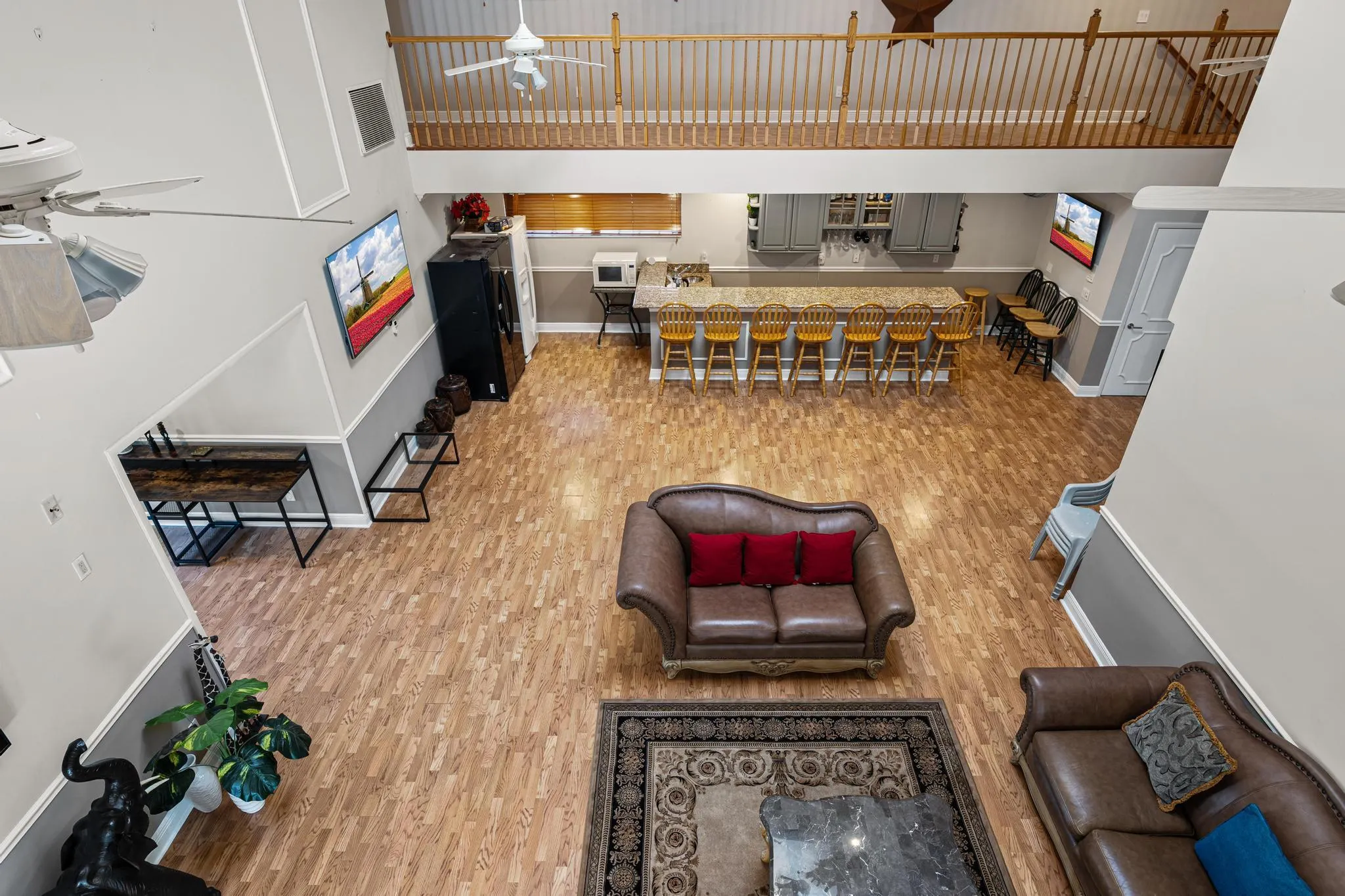 6186 Duckweed Road