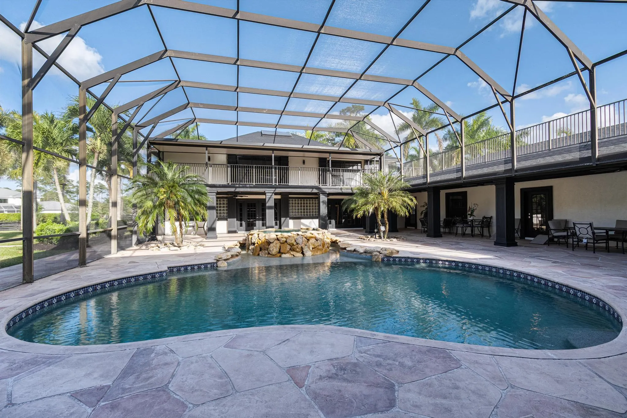 6186 Duckweed Road