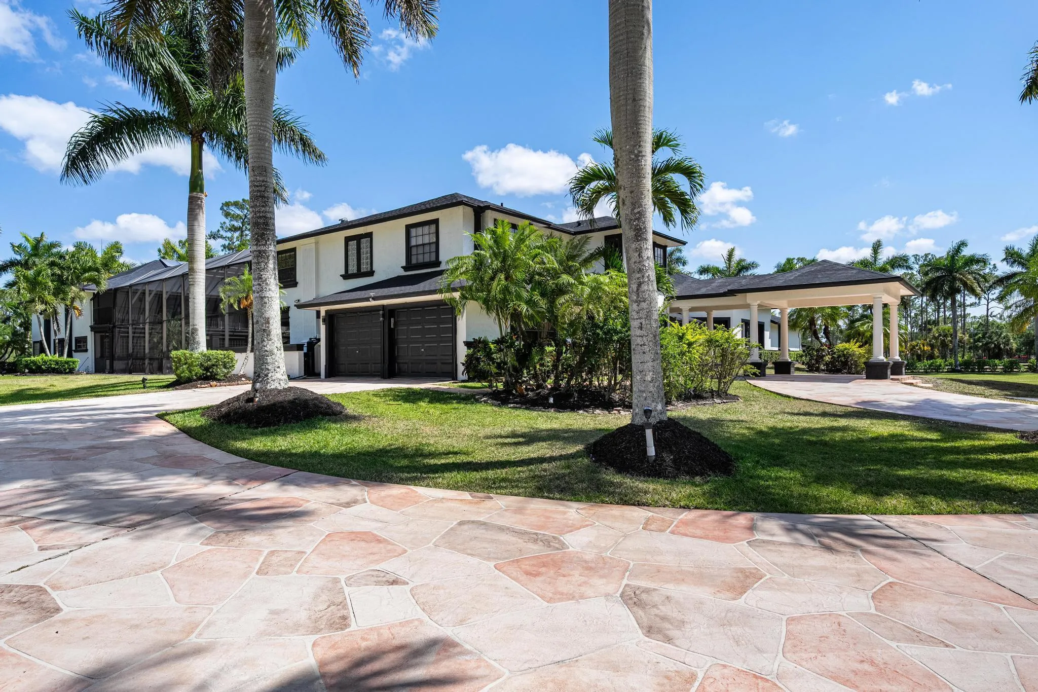 6186 Duckweed Road