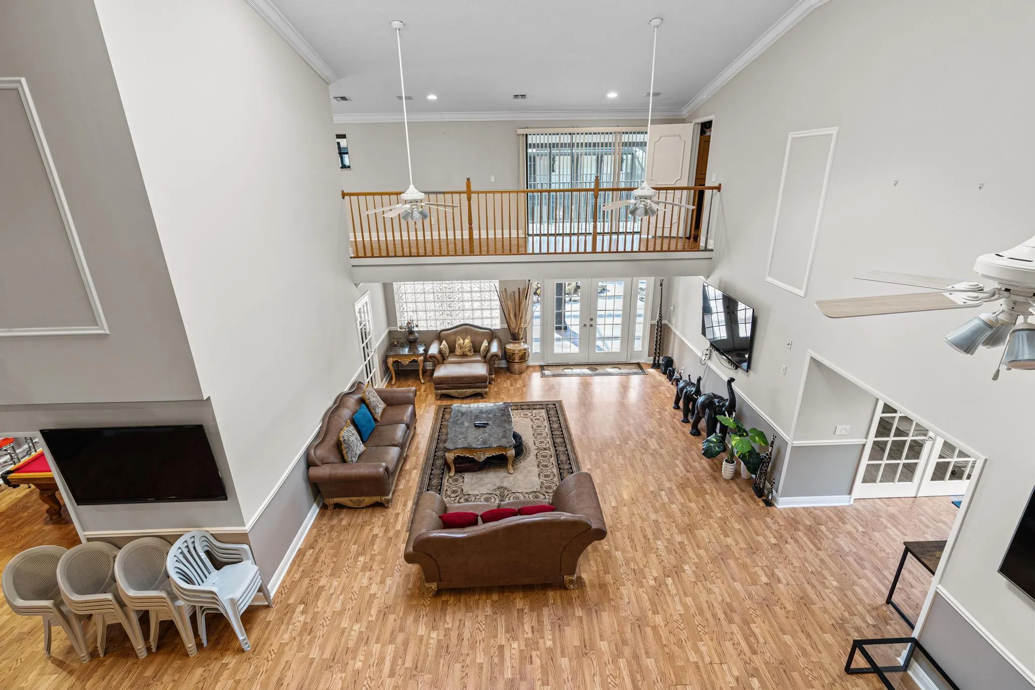 6186 Duckweed Road