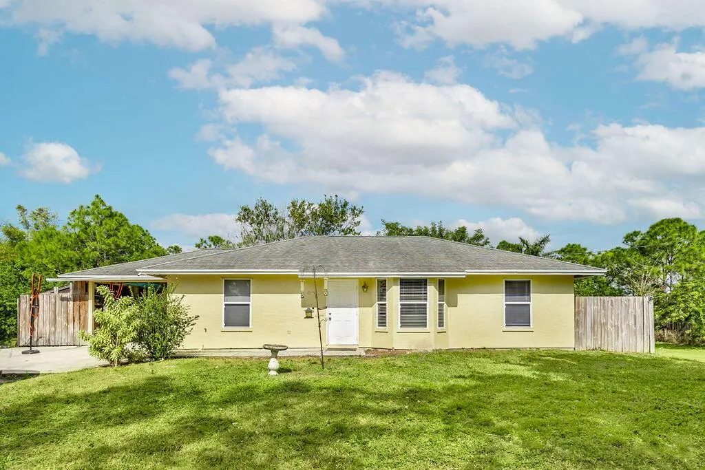 17917 49th Street N