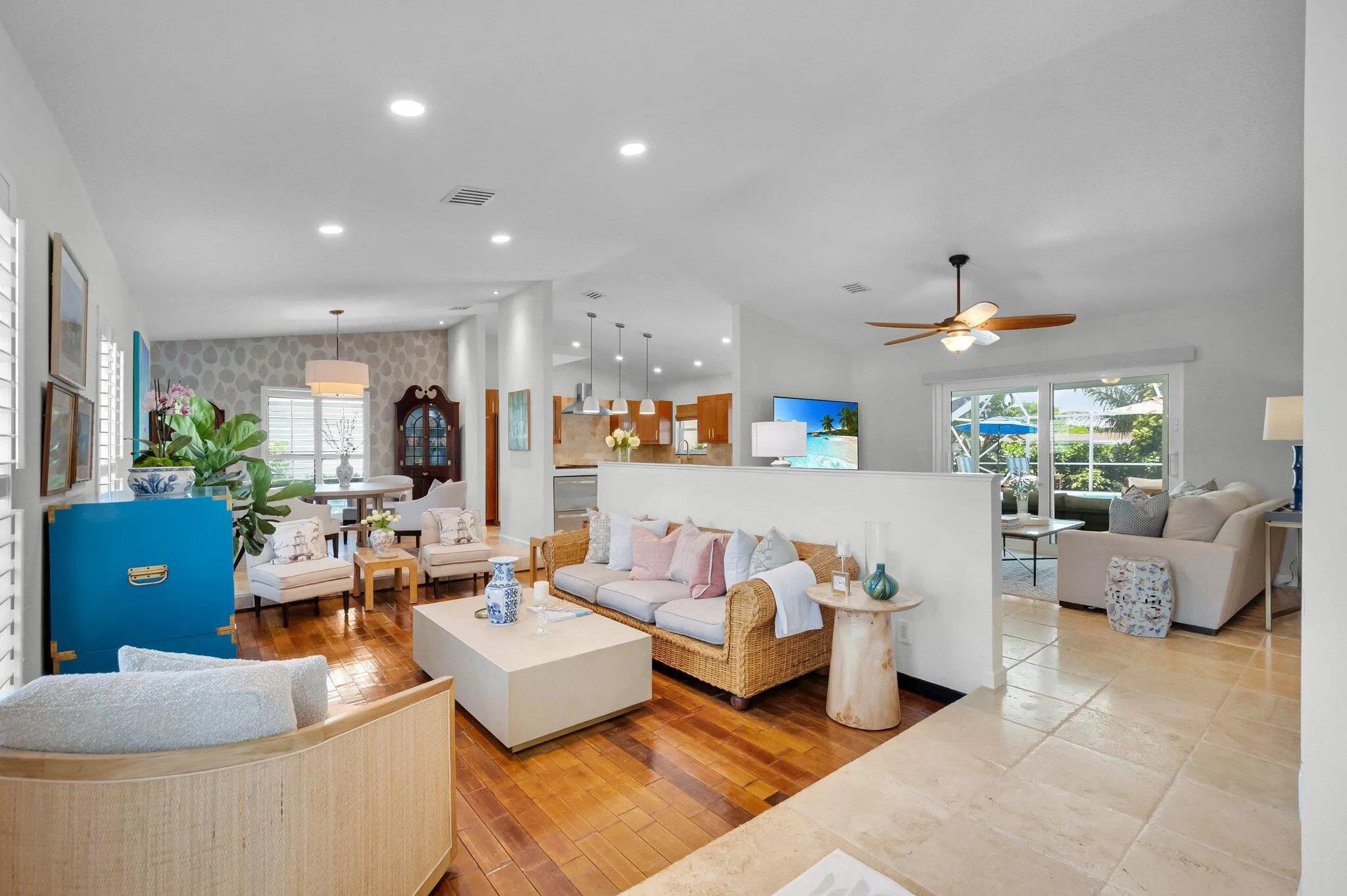 620 NE 15th Place