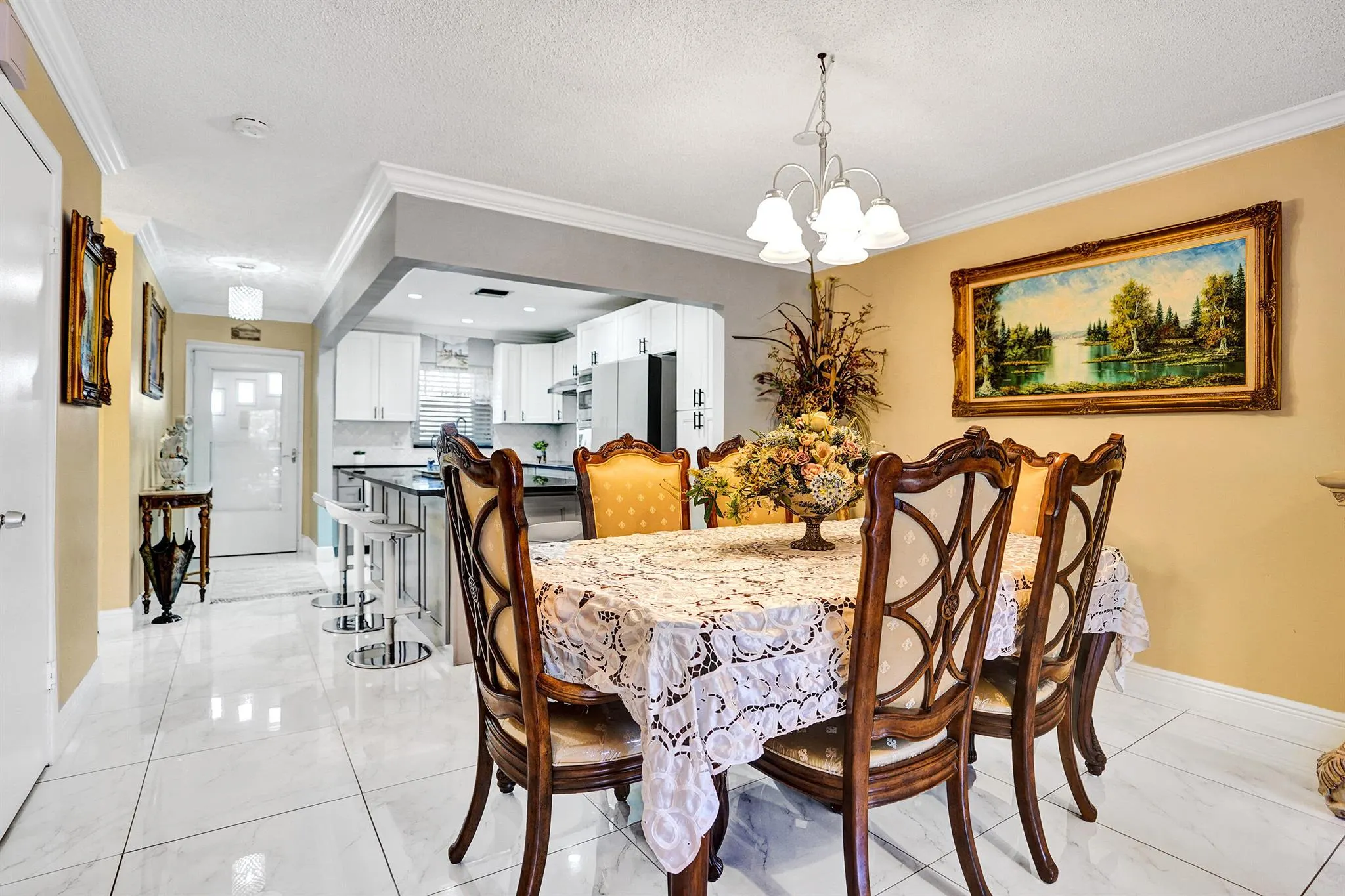 5730 Fernley Drive E, #15
